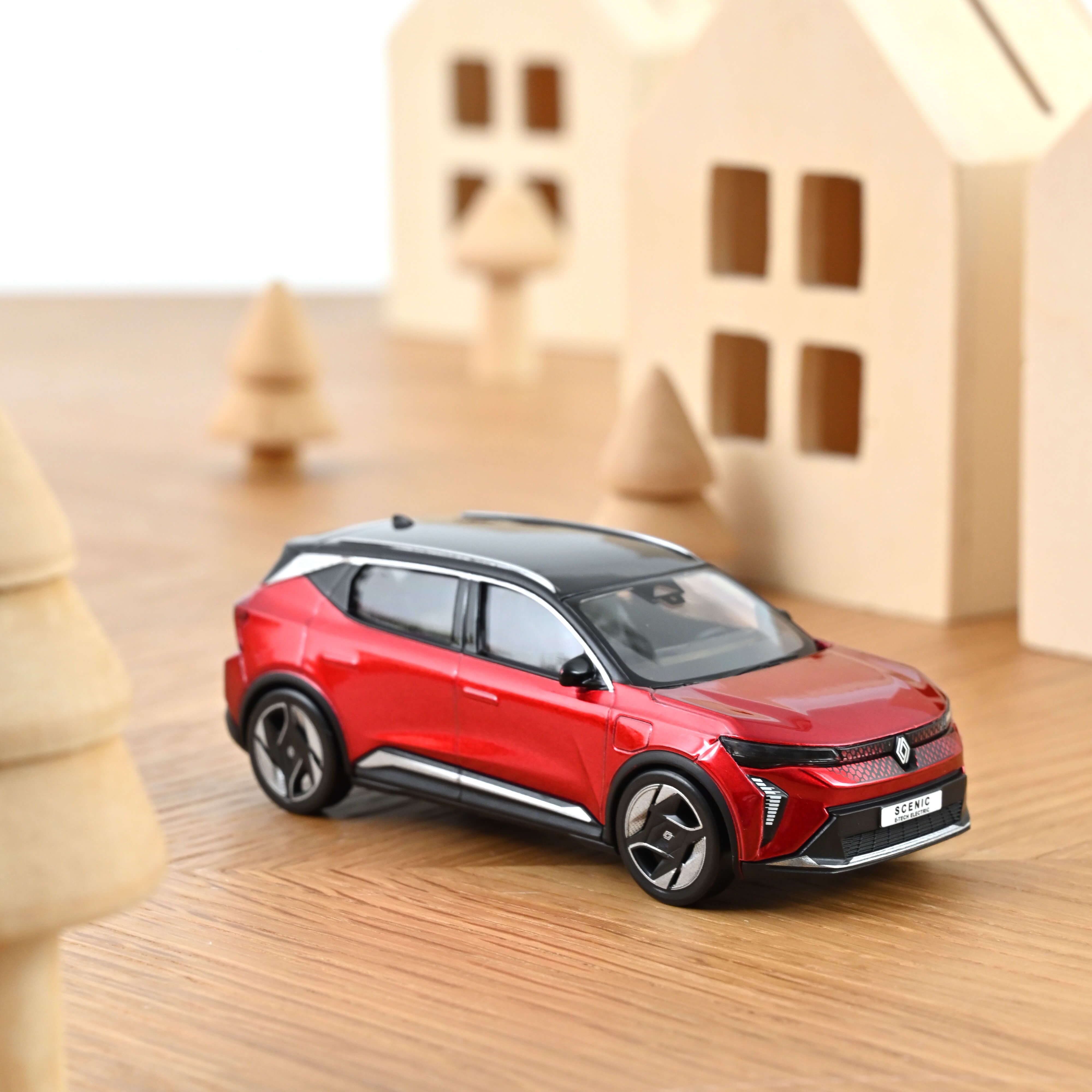 Renault Scenic E-Tech 100% Electric 2024 Flame Red and Black 1:43