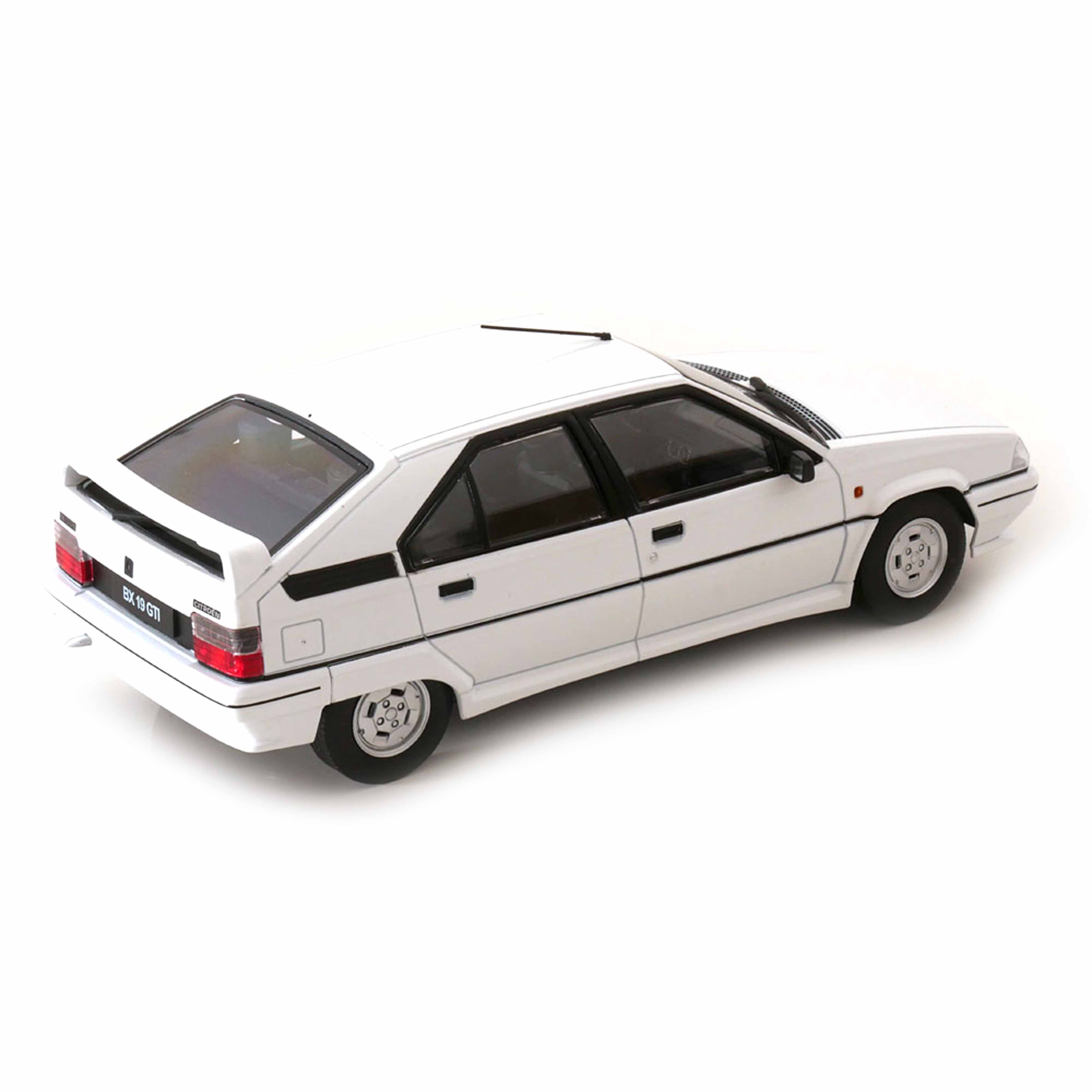 Citroën BX GTI 1990 White 1:18