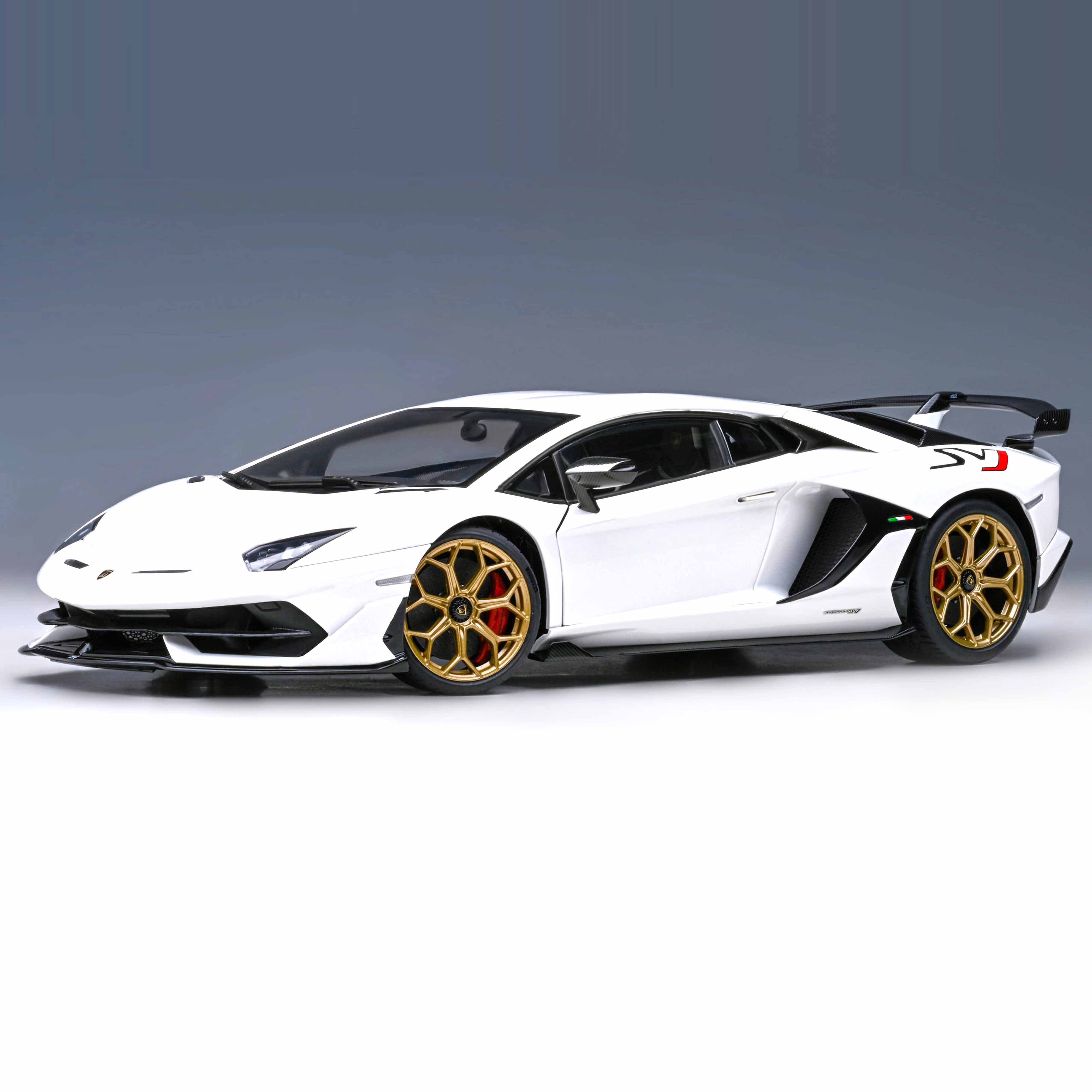 Lamborghini Aventador SVJ 2019 Bianco Asopo/Metallic White 1:18