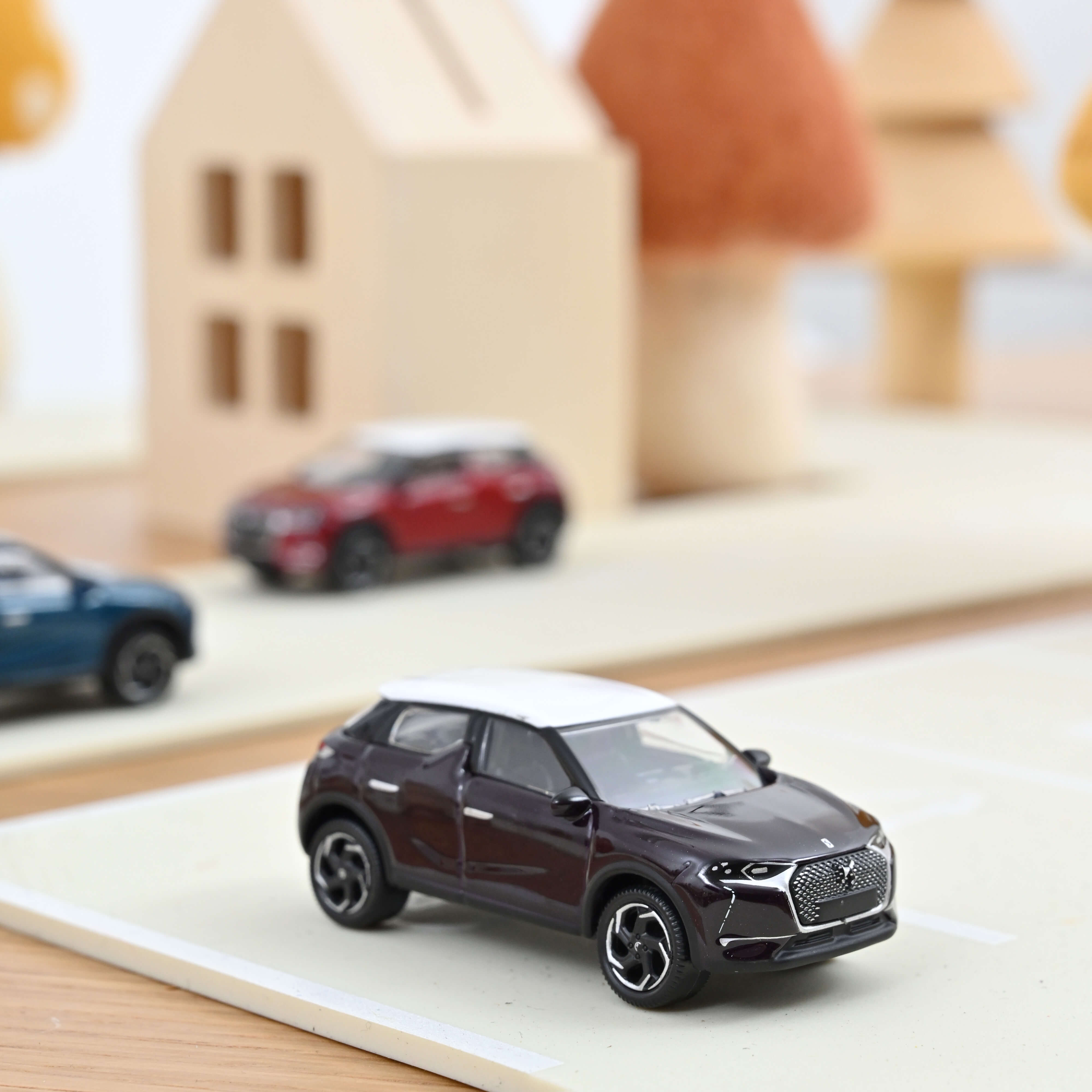 DS 3 Crossback Purple 1:64