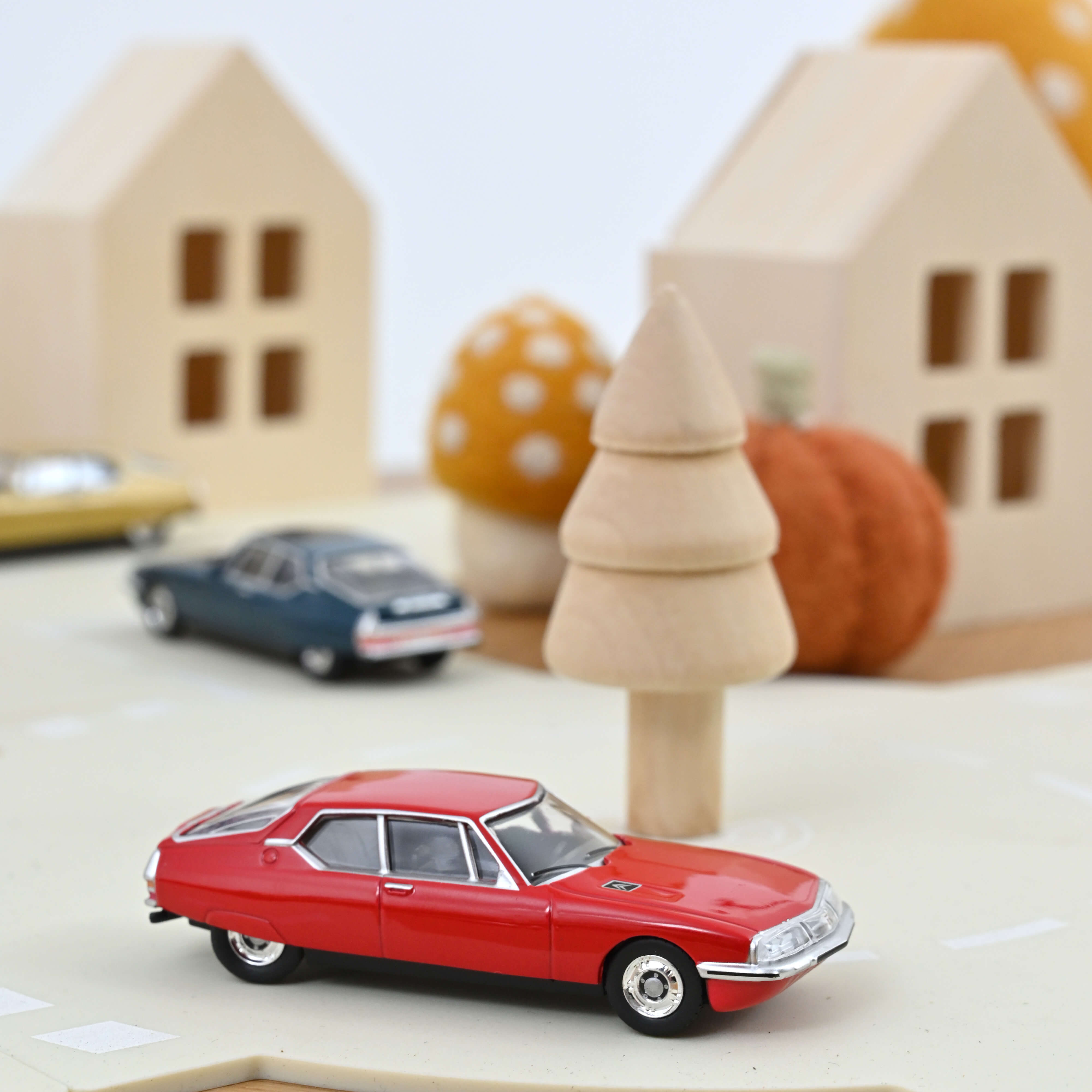 Citroën SM Red 1970 1:64