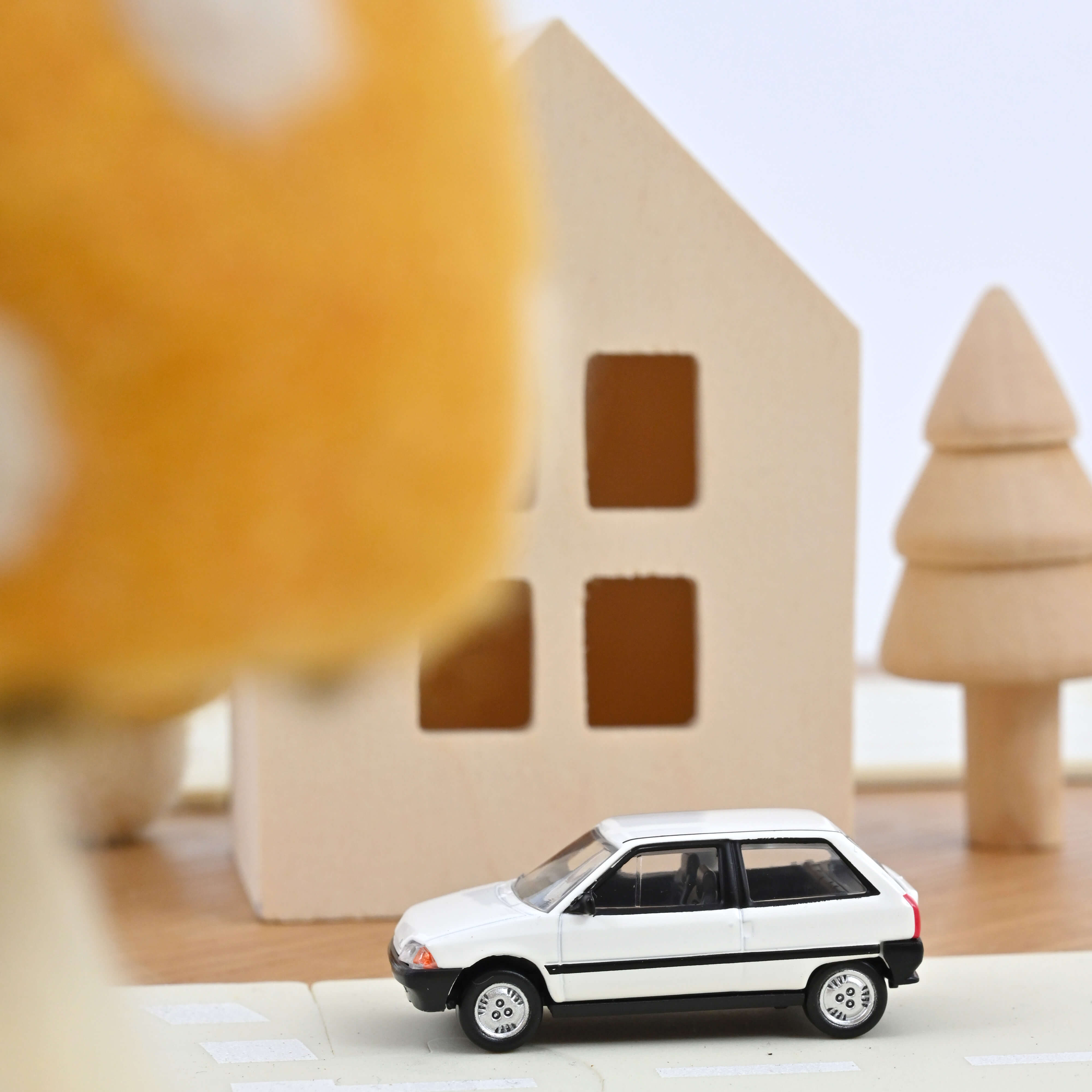 Citroën AX 3 doors White 1986 1:64