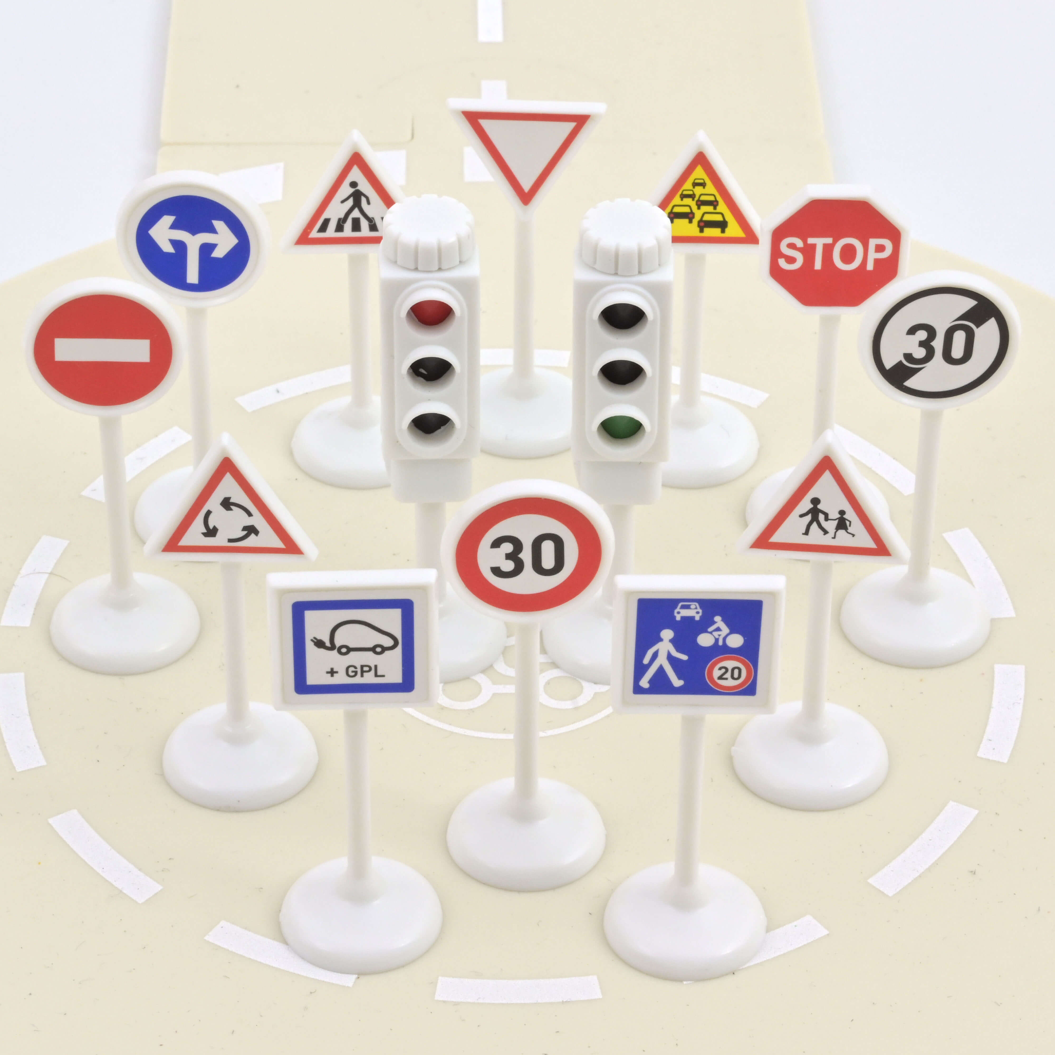 Traffic signs 1:64