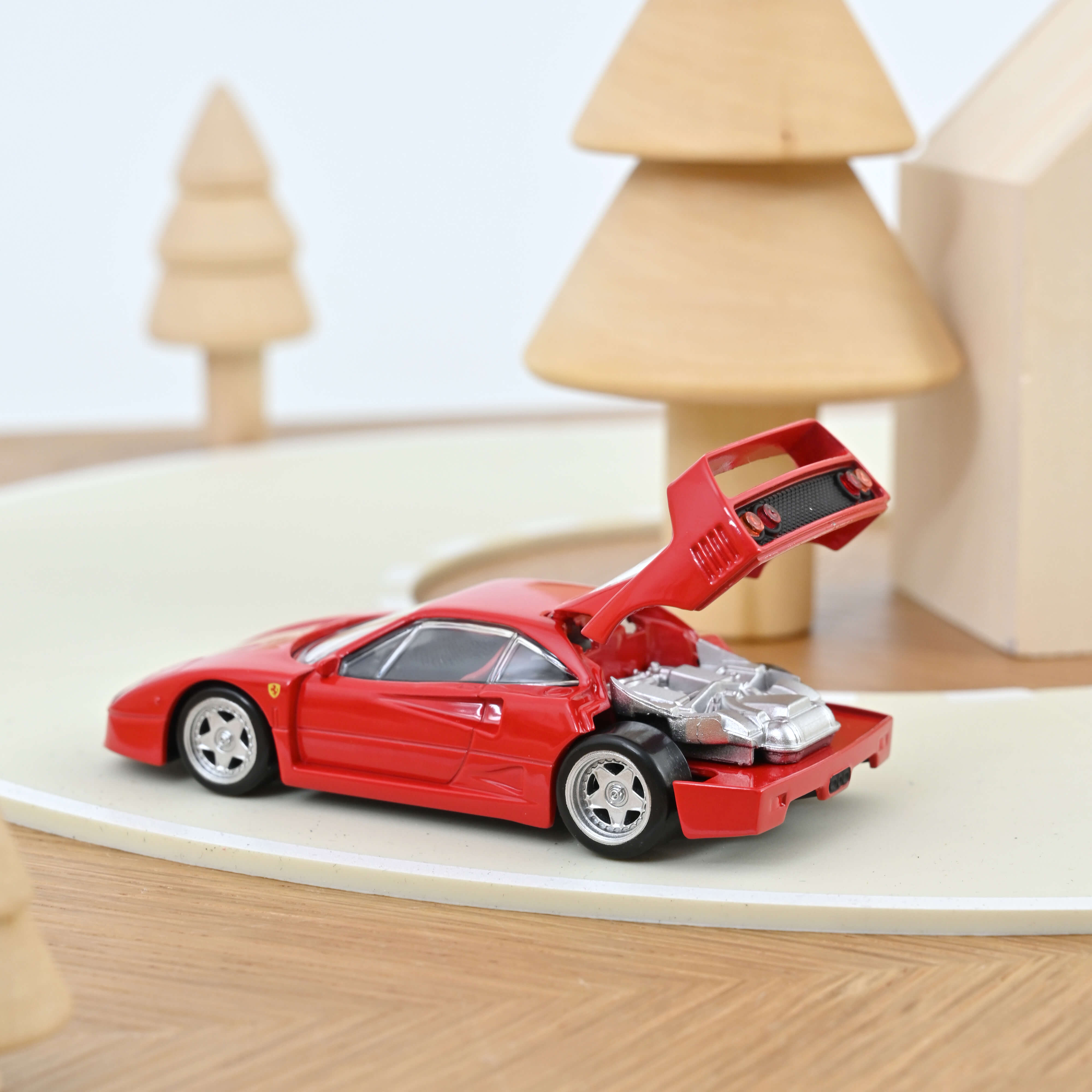 Ferrari F40 Red Jet-car 1:43