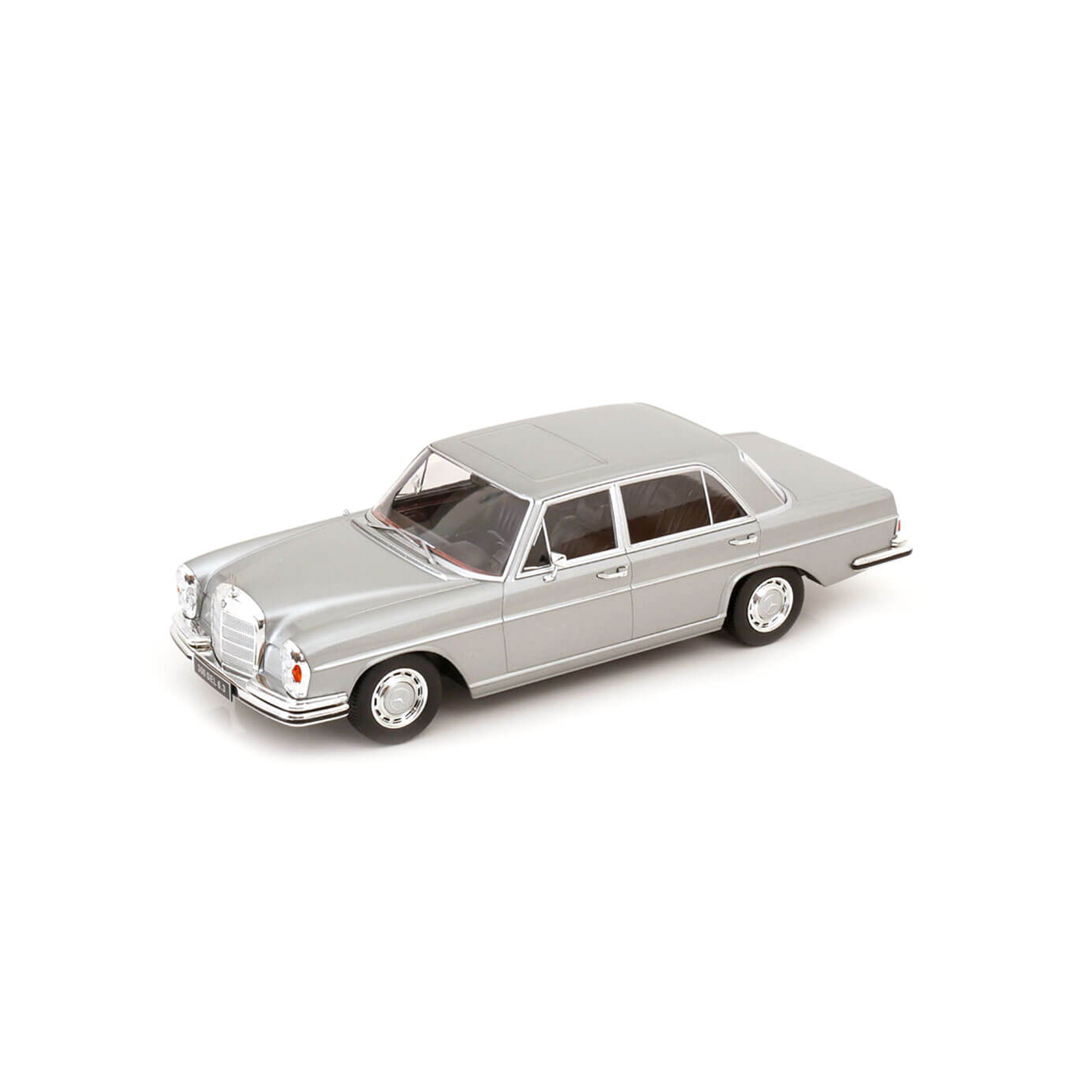 Mercedes 300 SEL 6.3 W109 1967-1972 Silver 1:18