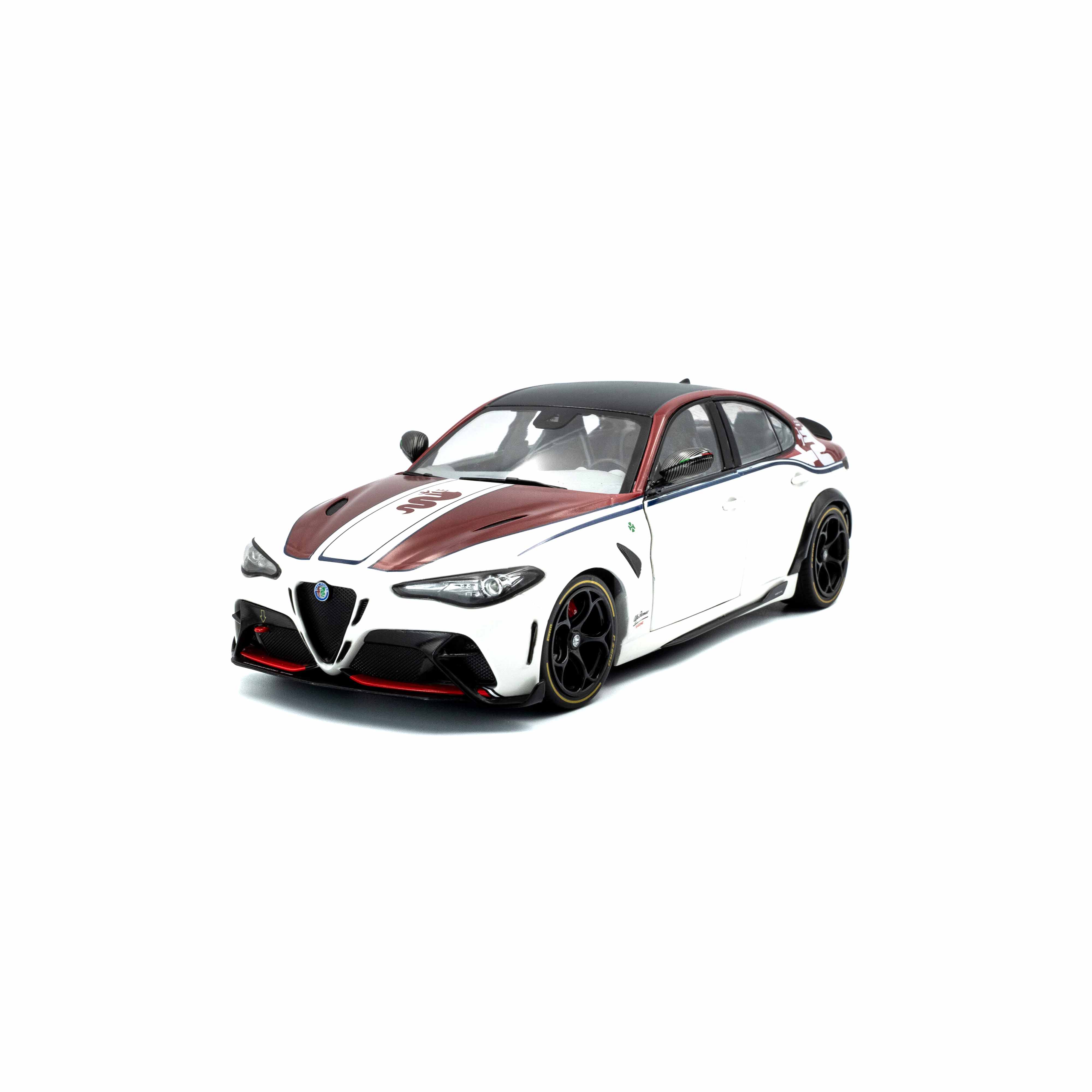Alfa Romeo Giulia GTA-M Bianco I Rosso White 2023 1:18