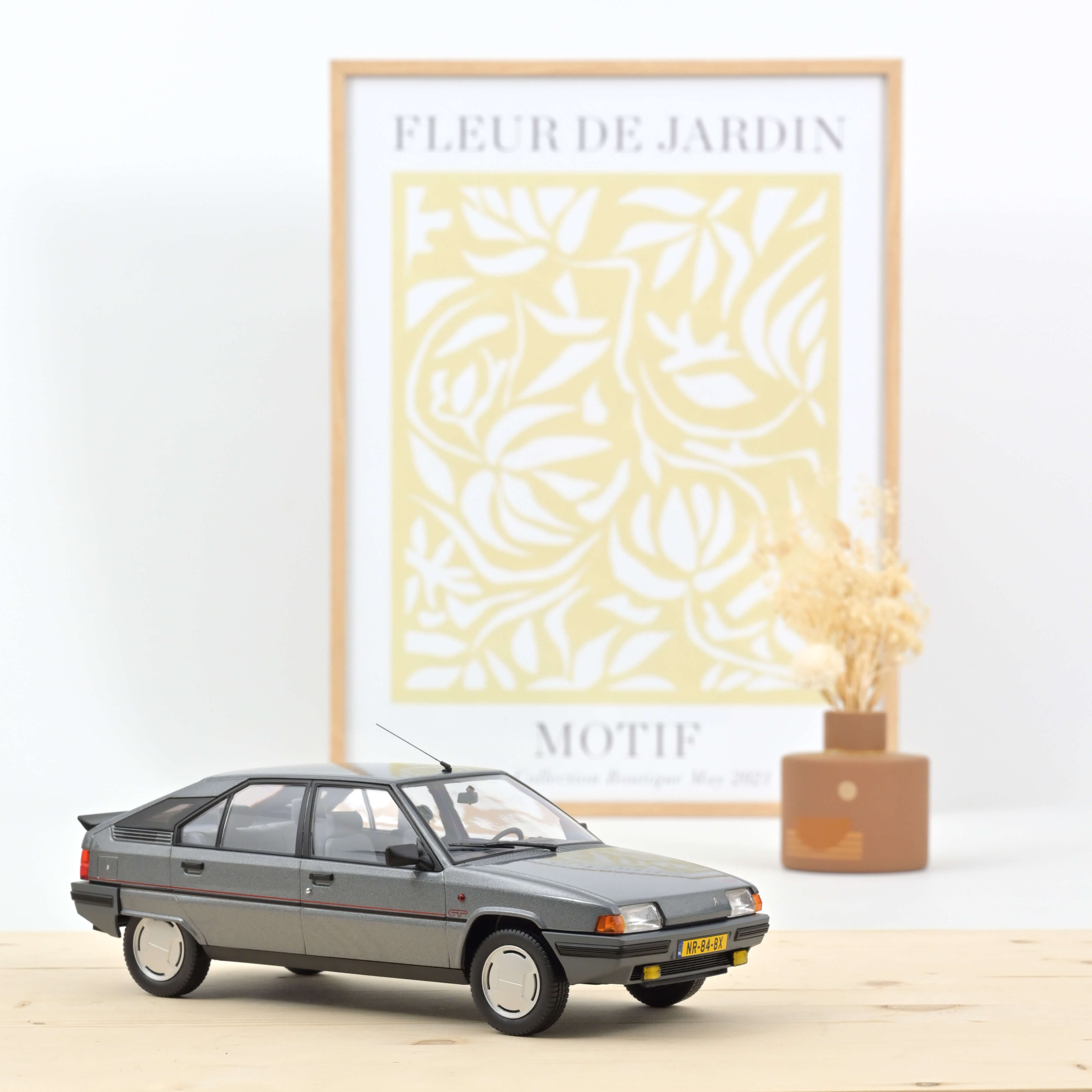 Citroën BX 19 GT 1984 Fox Grey NL version 1:18 - 300pcs