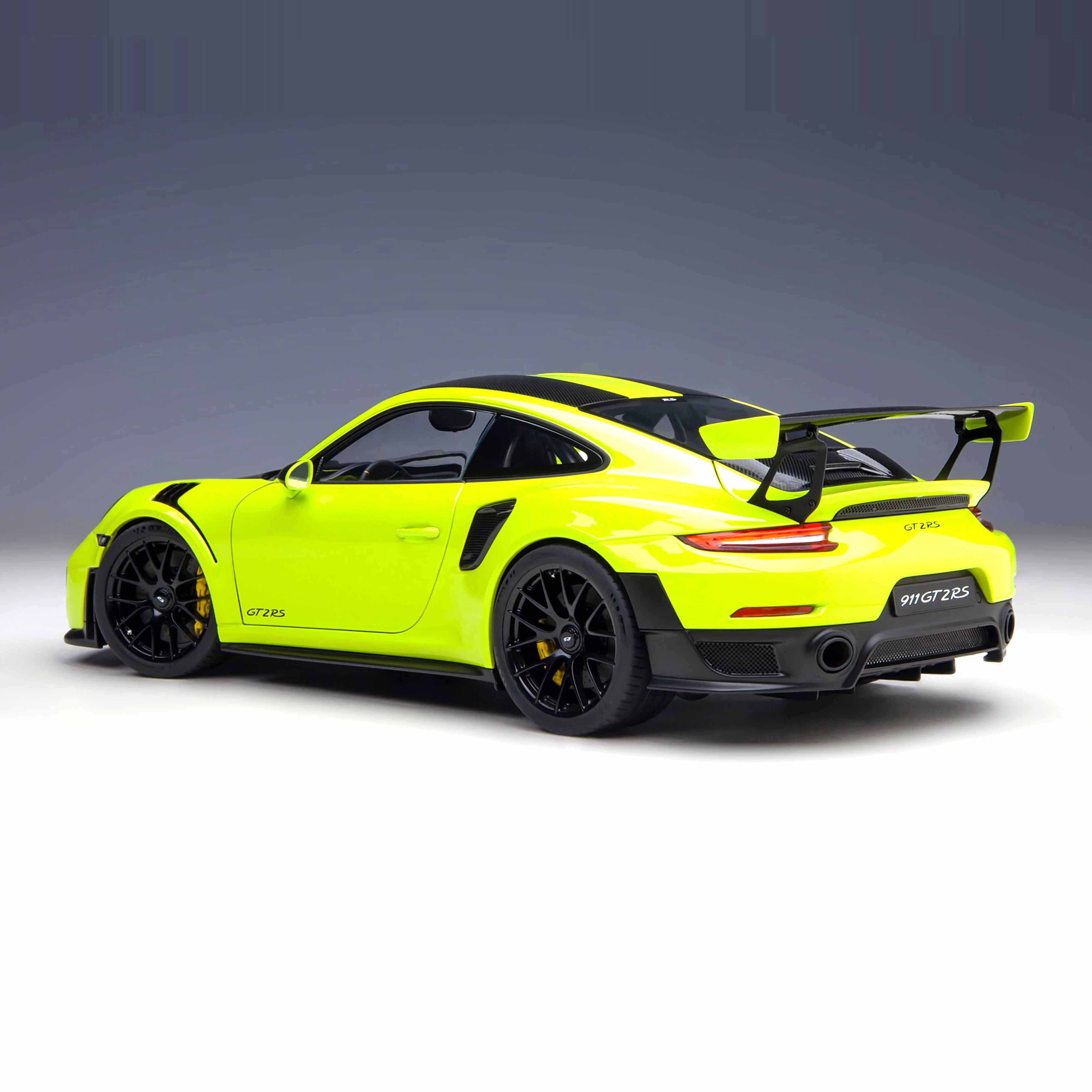 Porsche 911 (991.2) GT2 RS Weissach Package Acid Green 1:18