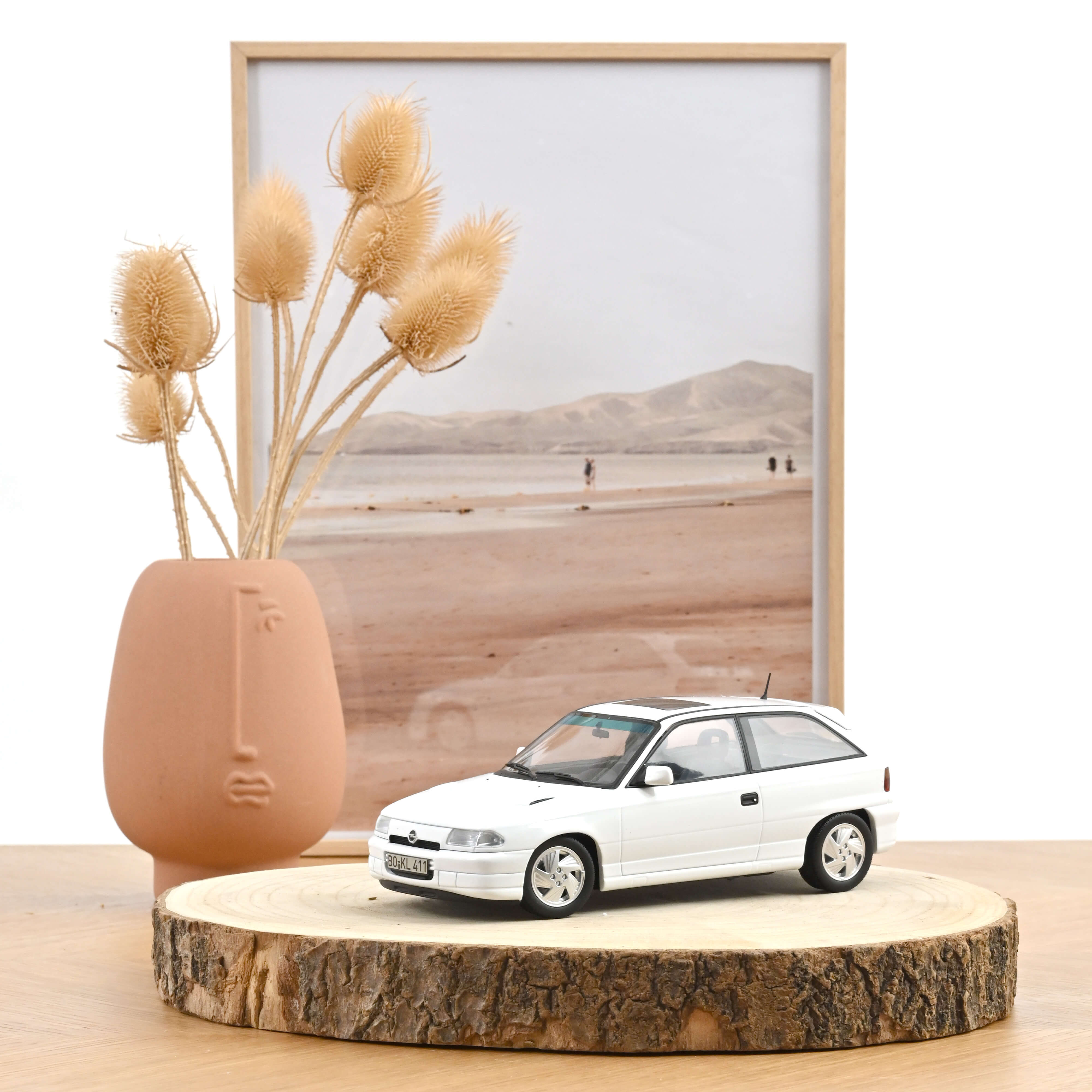 Opel Astra GSi 1991 Blanc Casablanca 1/18