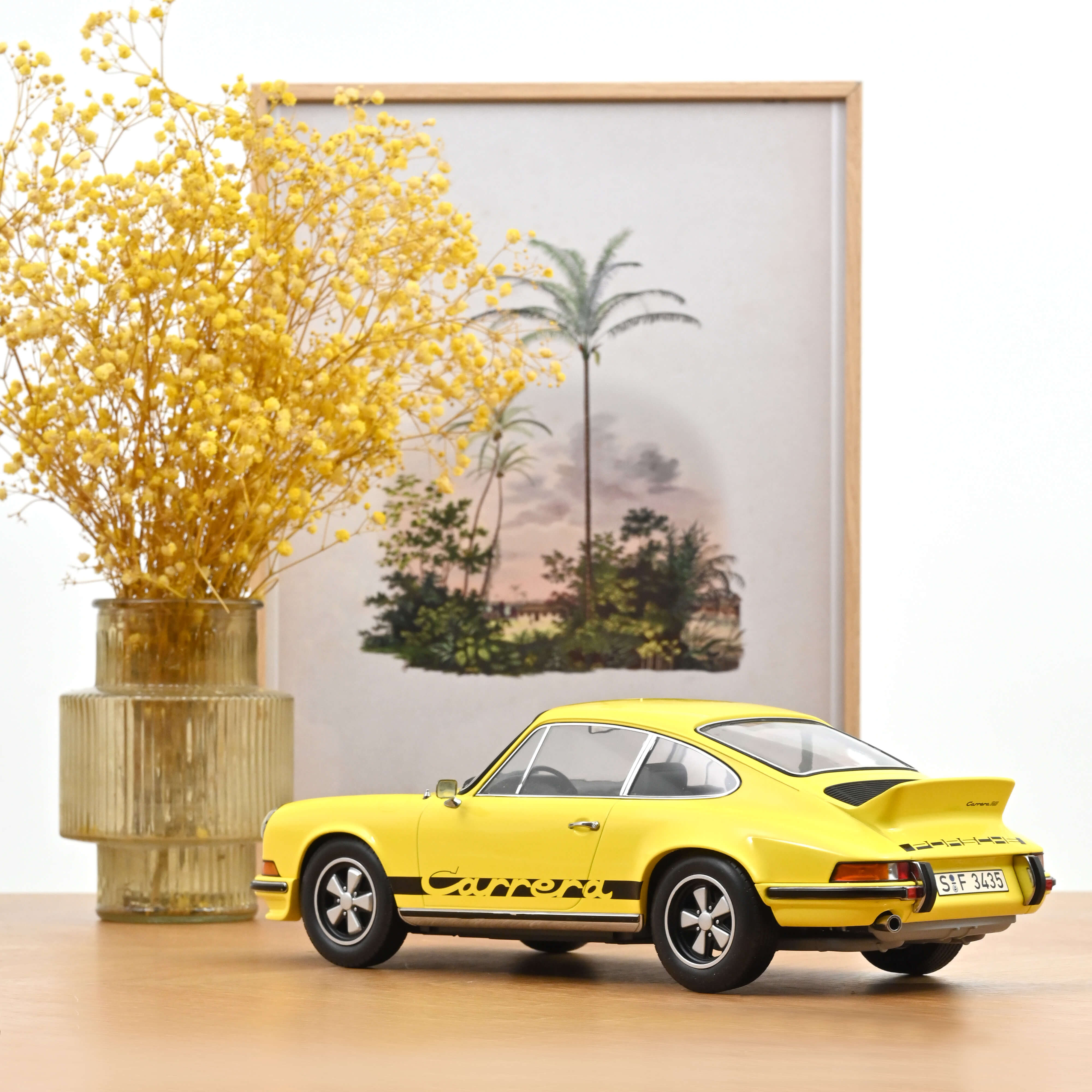 Porsche 911 Carrera RS 2.7 1973 Light yellow 1/12 - 200 pcs