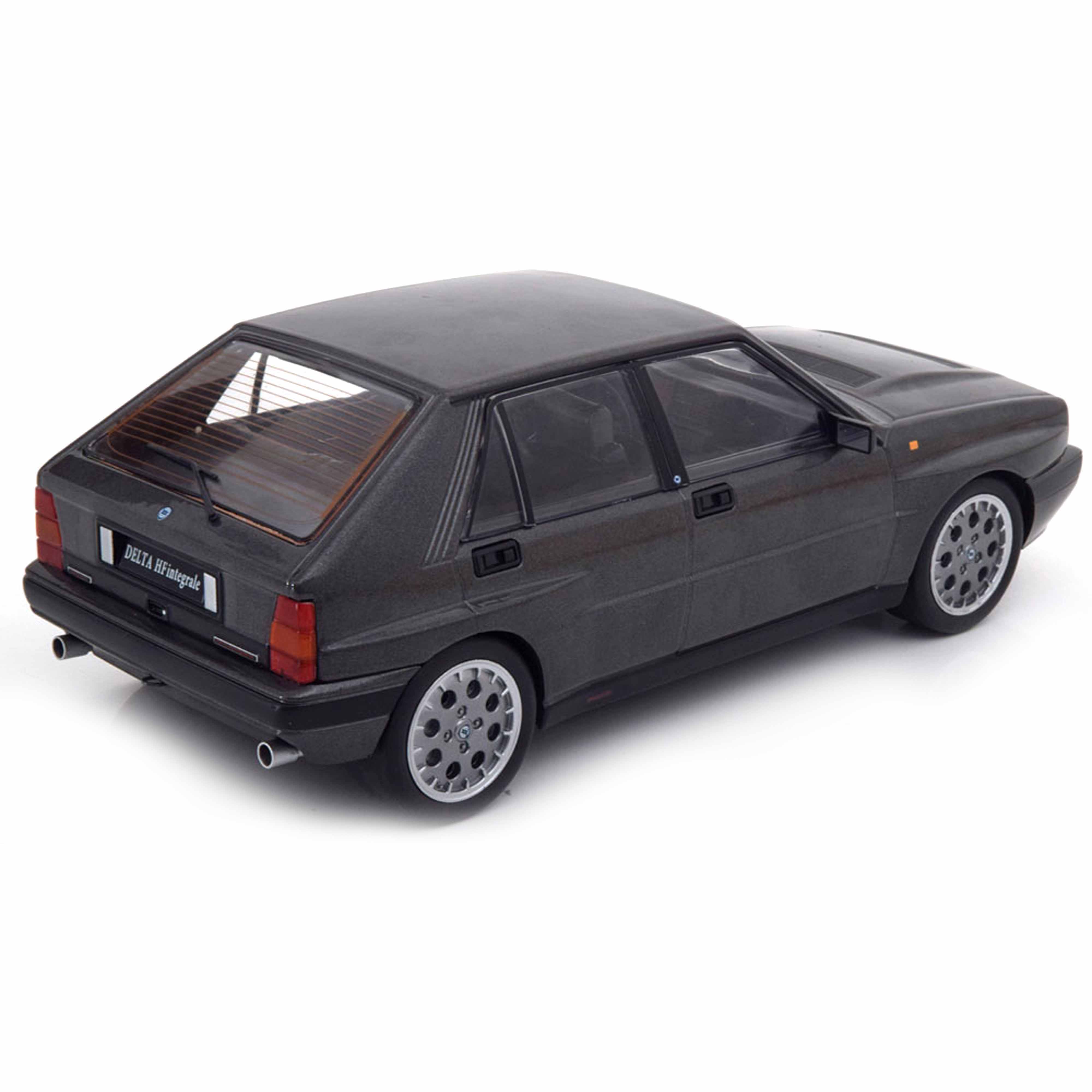 Lancia Delta HF Integrale 16V 1990 Greymetallic 1:18