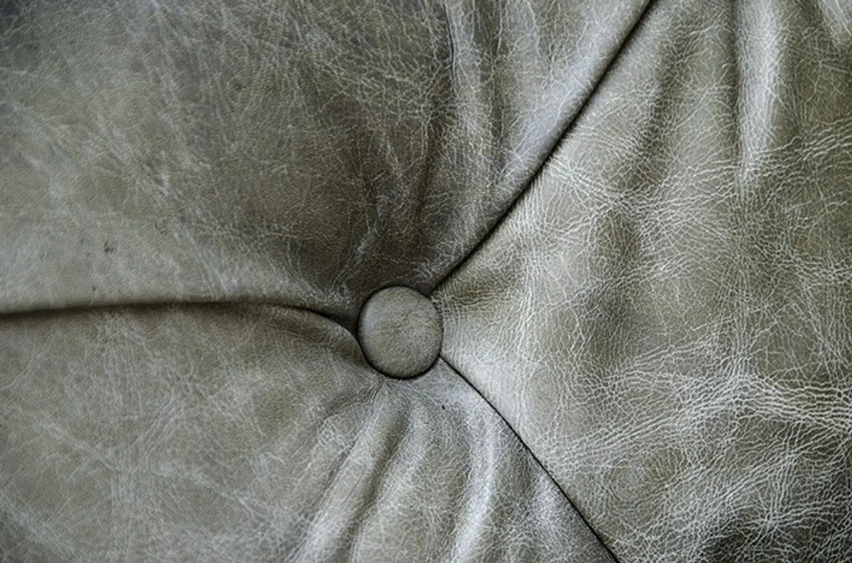 Chesterfield Luxury Real Leather Sofa 2.5 Seater Vintage Leather by Galata Verde