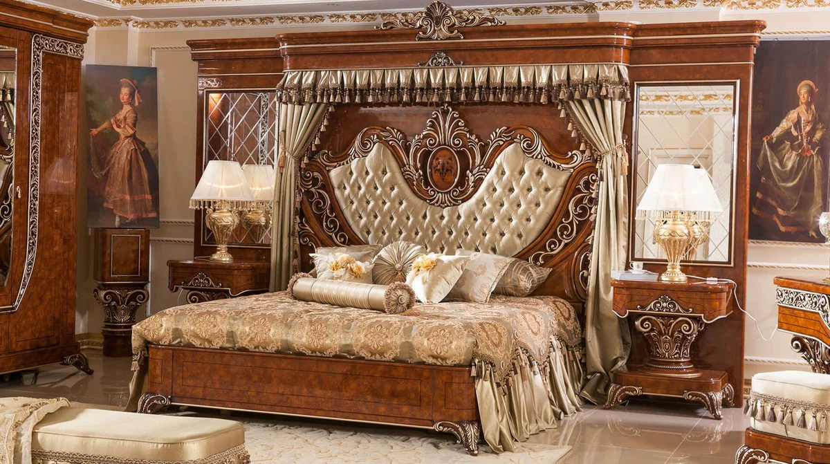 Luxury baroque bedroom set gold / brown / bronze colors - 1 double bed with headboard and back wall & 2 bedside chests - bedroom furniture in baroque style - noble and magnificent