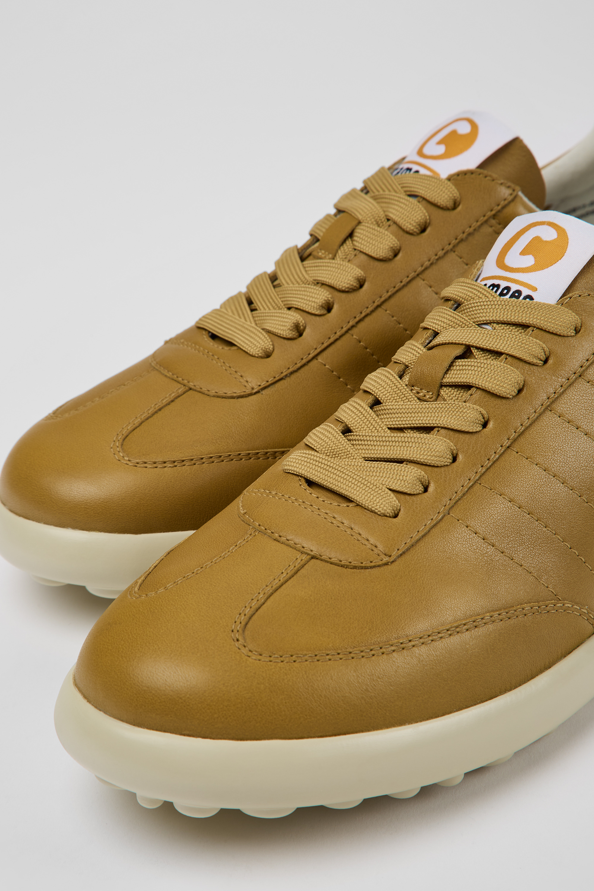 Pelotas XLite - Braune und beige Leder Turnschuhe für Herren