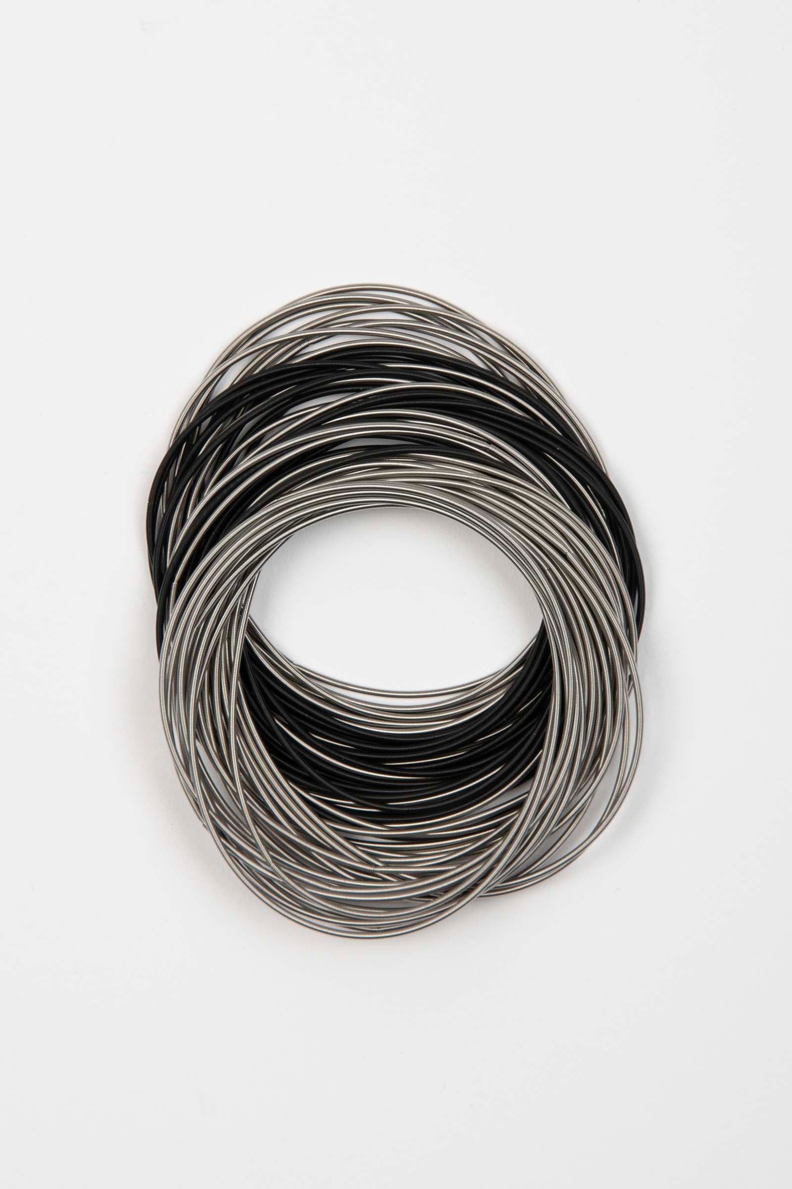 Rivera-Spain Silber und schwarzes Eolienne-Armband