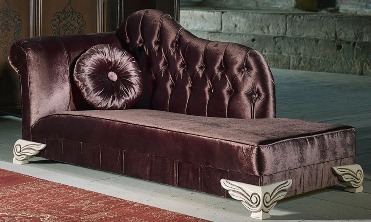 Luxury baroque chaise longue purple / cream - handmade solid wood chaise longue with elegant velvet fabric and decorative cushions - baroque furniture - noble and magnificent