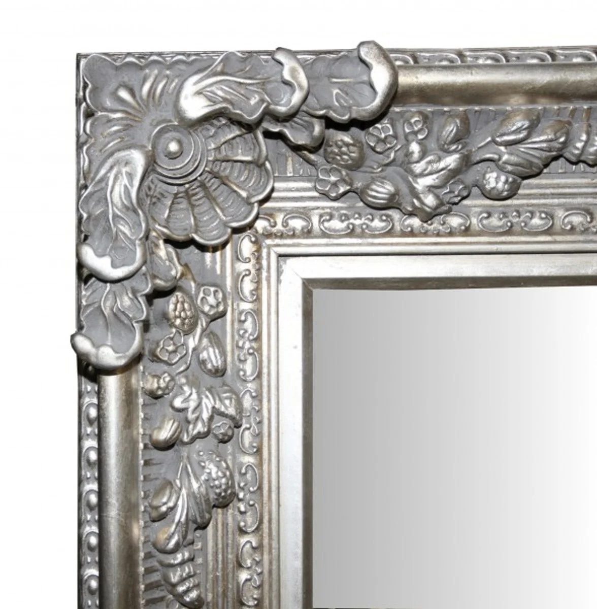 Baroque wall mirror silver antique look - noble & magnificent