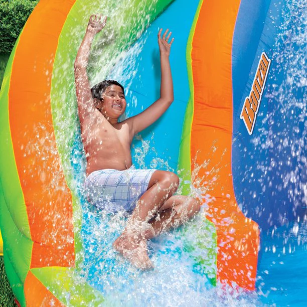 Banzai Adventure Club Aufblasbarer Wasserpark im Freien und Doppelrutschen, ab 5 Jahren, Unisex