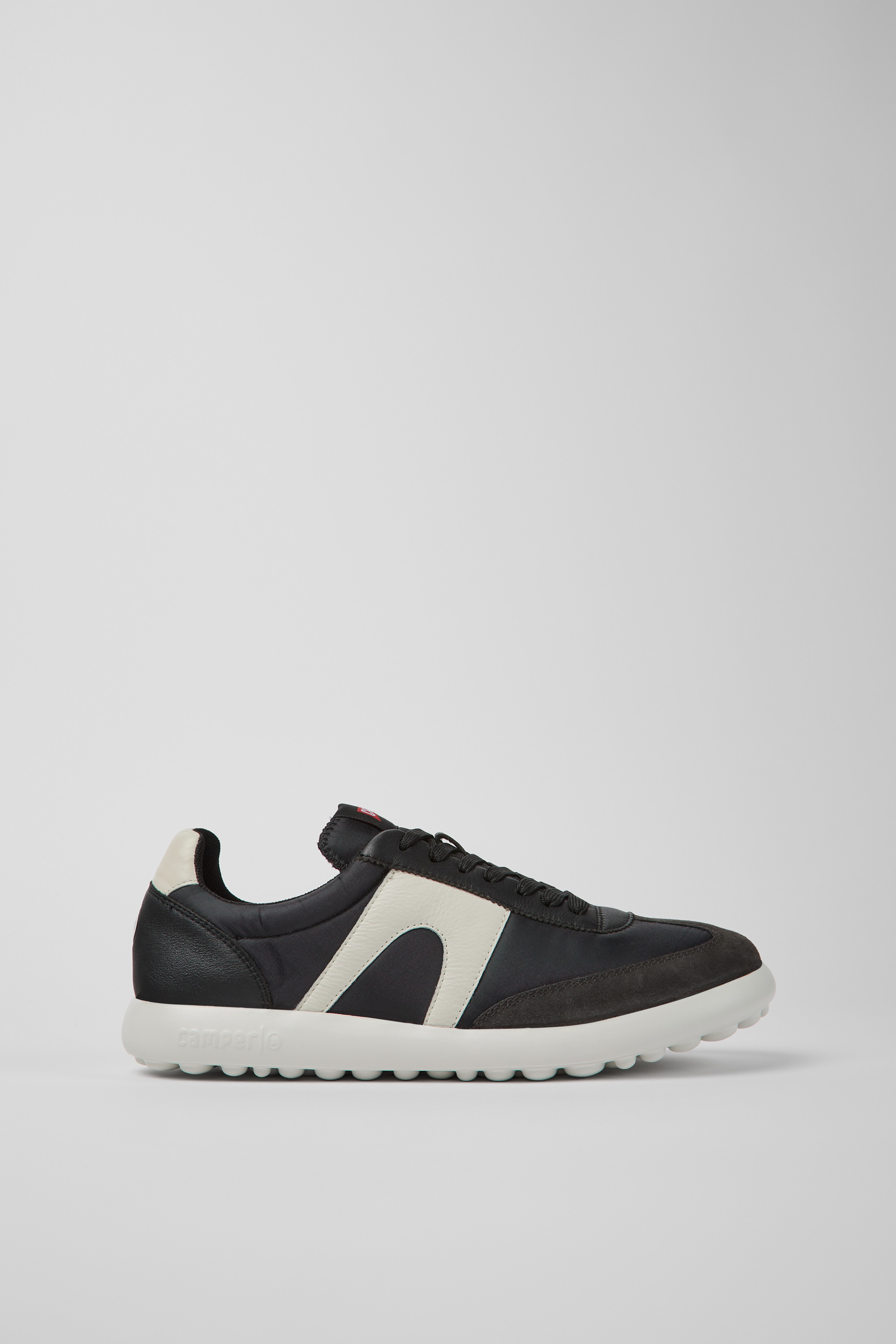 Pelotas XLite - Weiße und schwarze Textil- und Ledersneaker für Herren