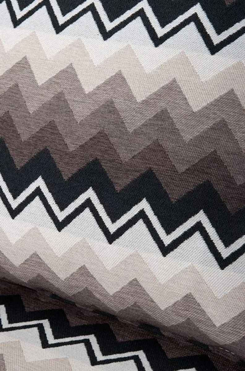 Luxury lounge chair zigzag brown - hotel furniture