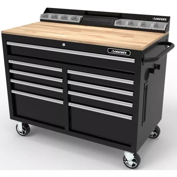 46 IN. W X 24.5 IN. D 9-DRAWER GLOSS BLACK DEEP TOOL CHEST MOBILE WORKBENCH MIT HARDWOOD TOP und POWER STATION