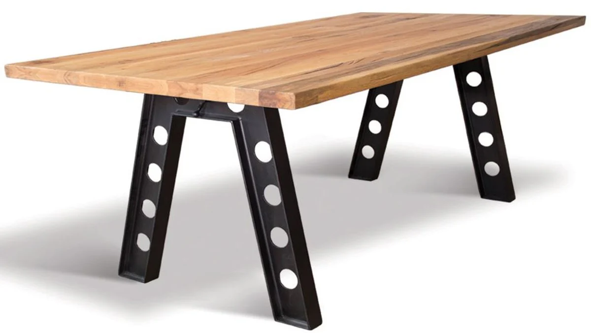 Luxury dining table in industrial design - Various sizes & colors - Kitchen table with rustic oak table top and metal legs - Dining room furniture