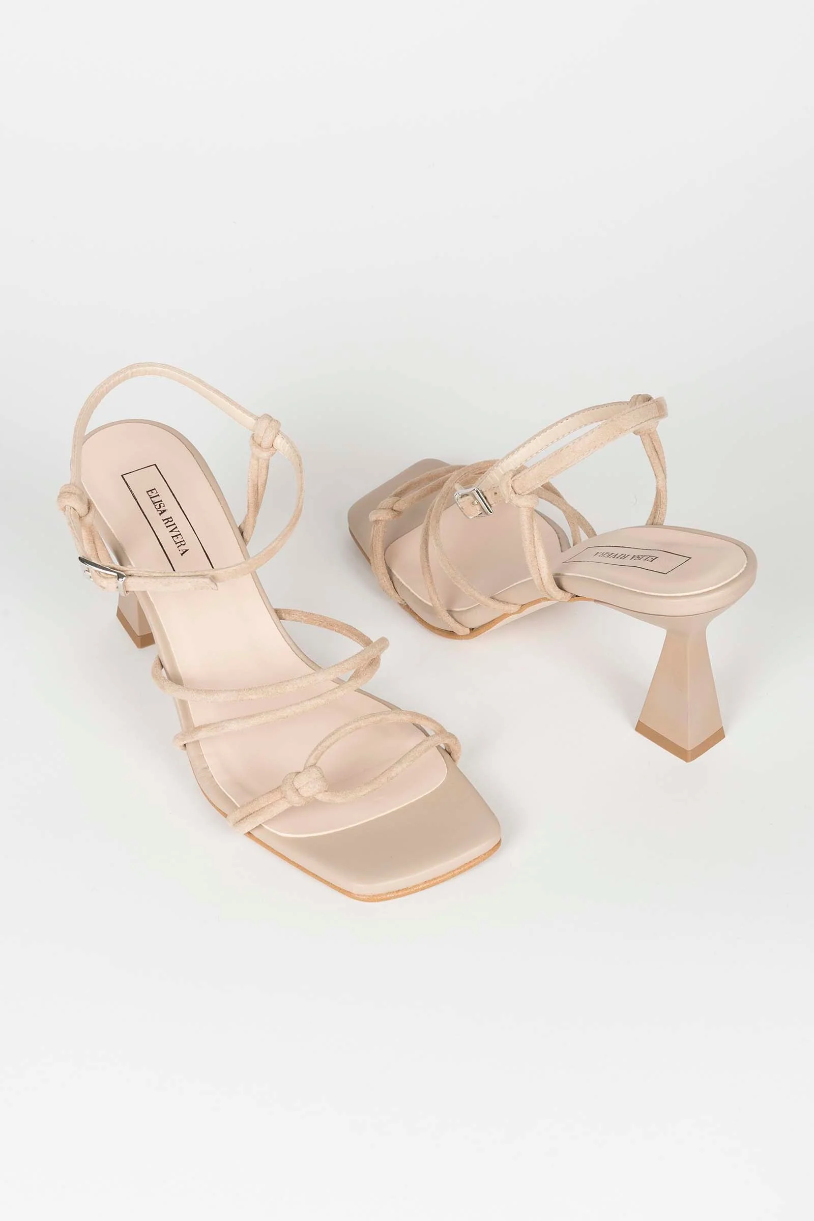 Rivera-Spain Elise Steinsandale