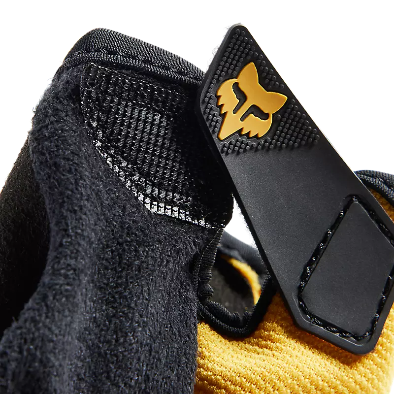 Glove for youth rangers