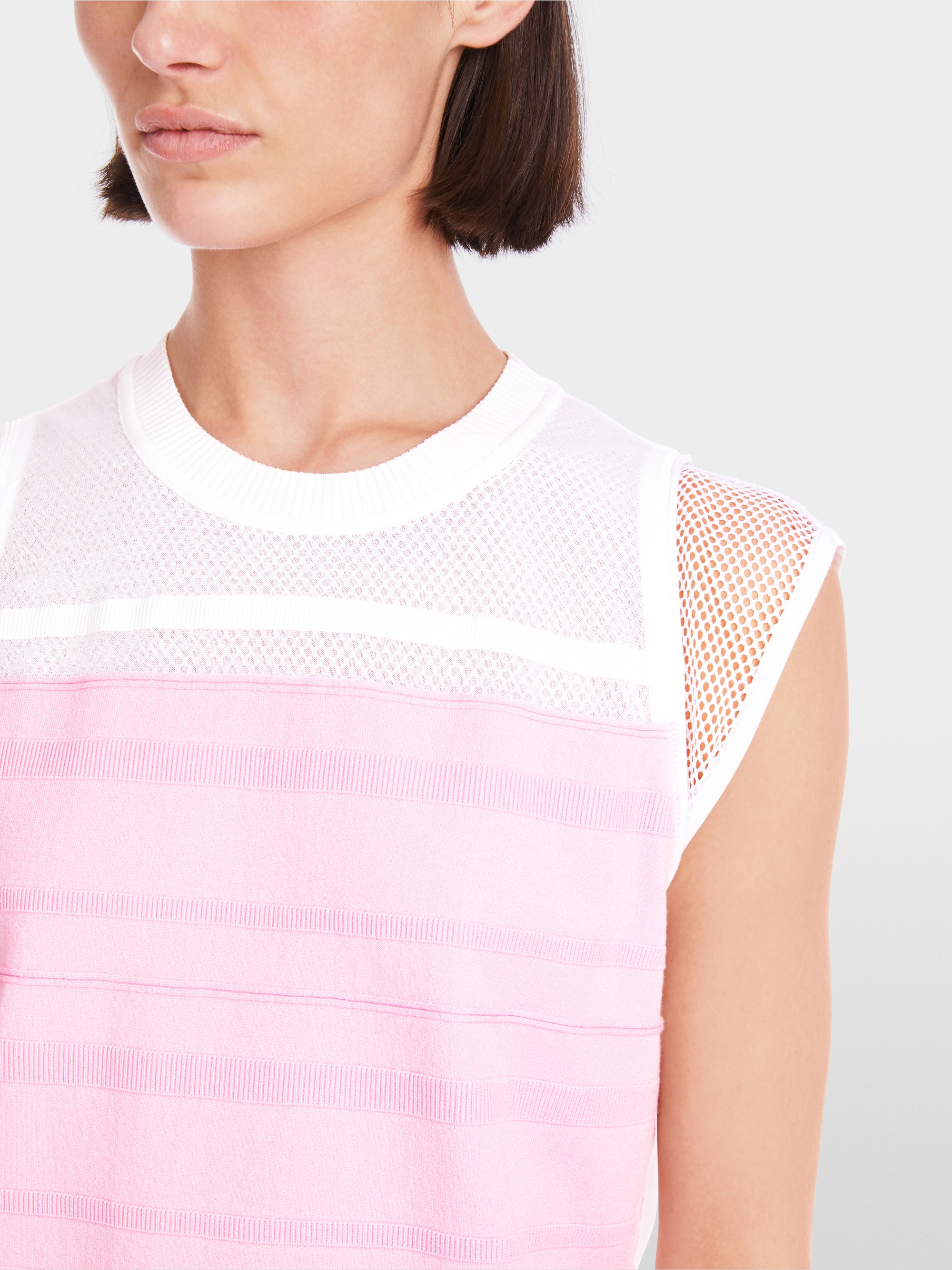 In Deutschland gestricktes, strukturiertes Top von Marc-Cain