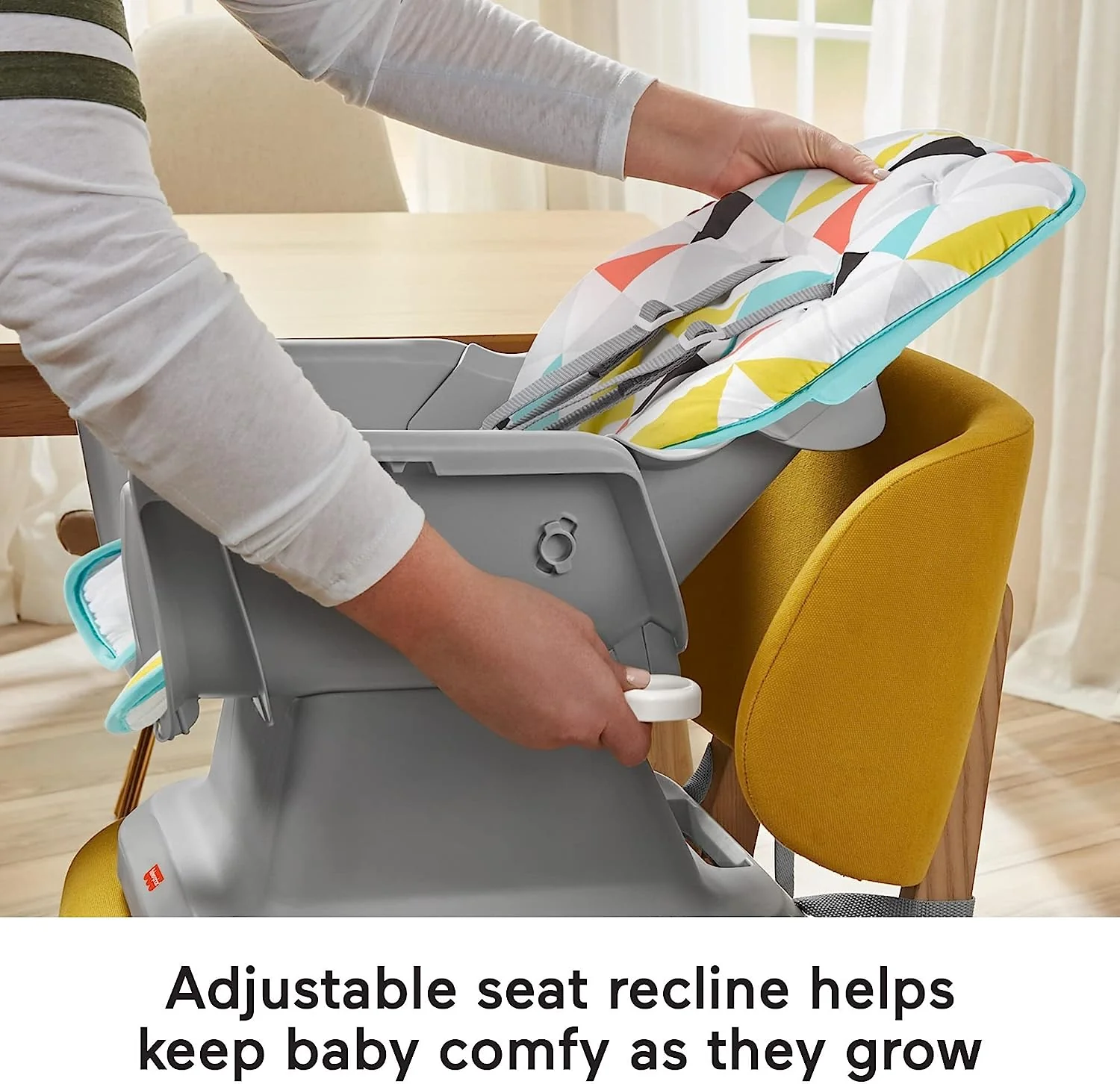 Einfacher, sauberer Hochstuhl für Babys und Kleinkinder, tragbarer Esszimmersitz mit herausnehmbarem Tabletteinsatz,