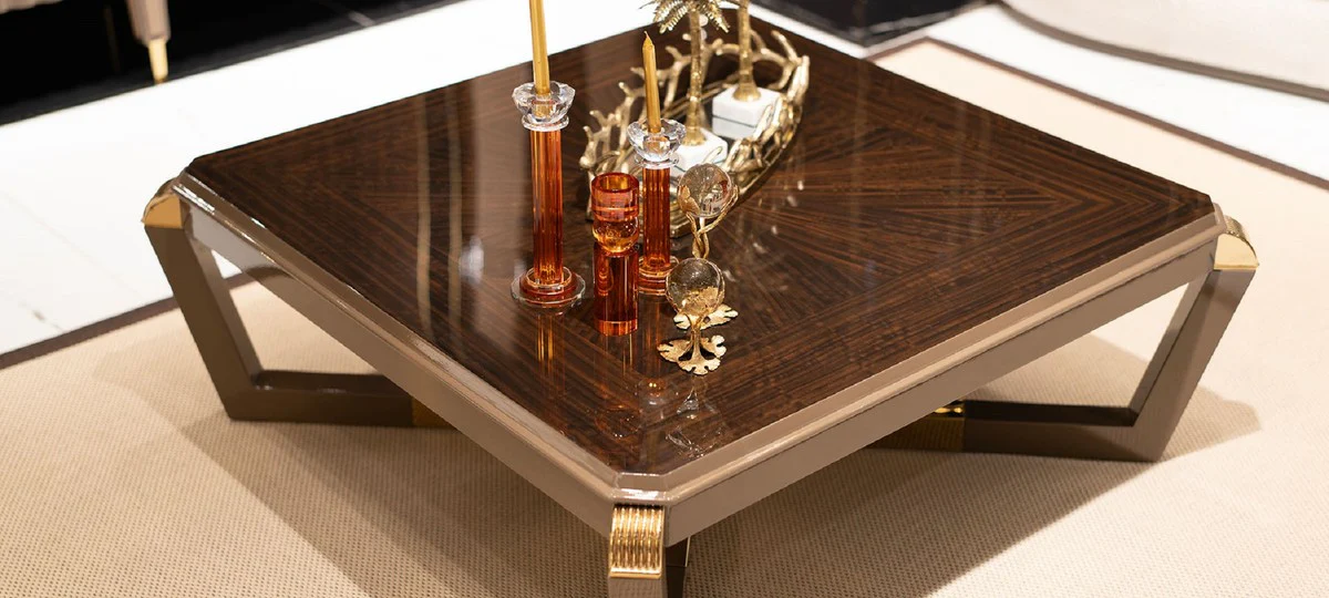 Luxury Coffee Table Brown / Gold - Square Solid Wood Living Room Table - Living Room Furniture - Luxury Furniture - Luxury Collection