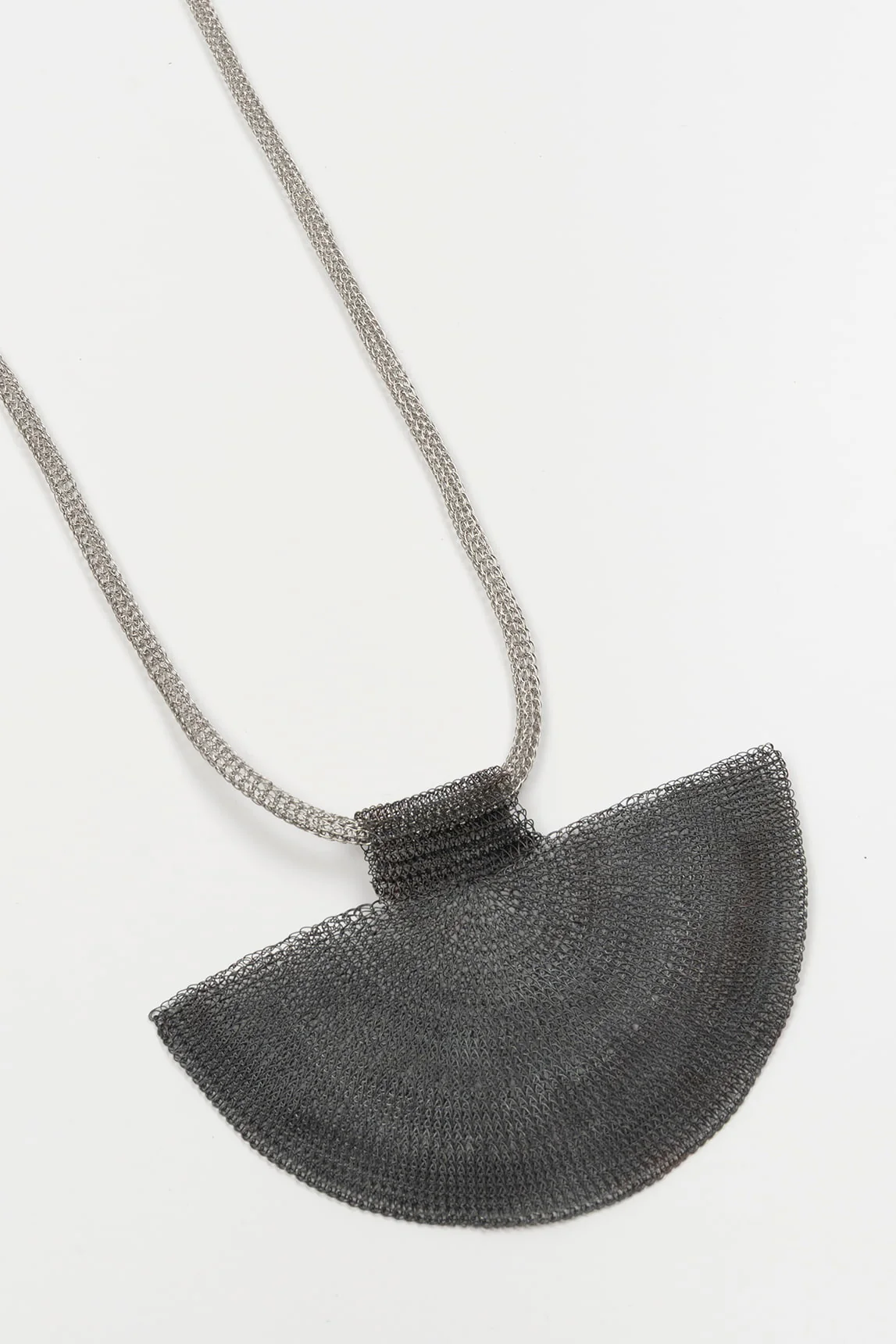 Rivera-Spanien Silberne Mesh-Halskette