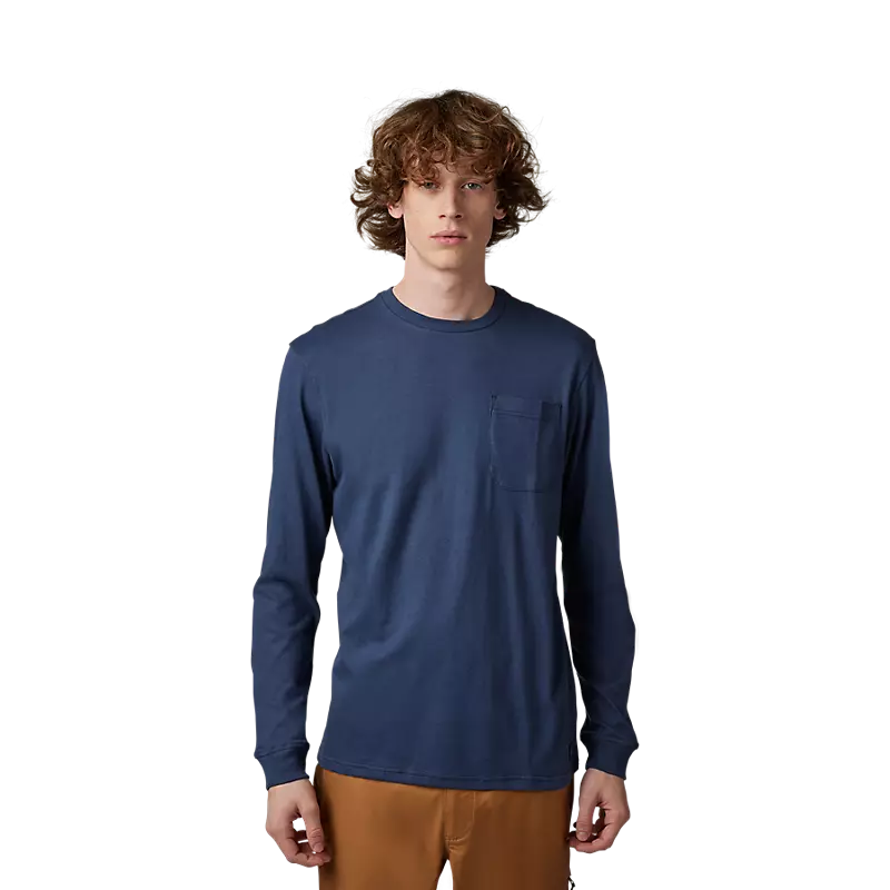 Stand for long sleeve pocket tee