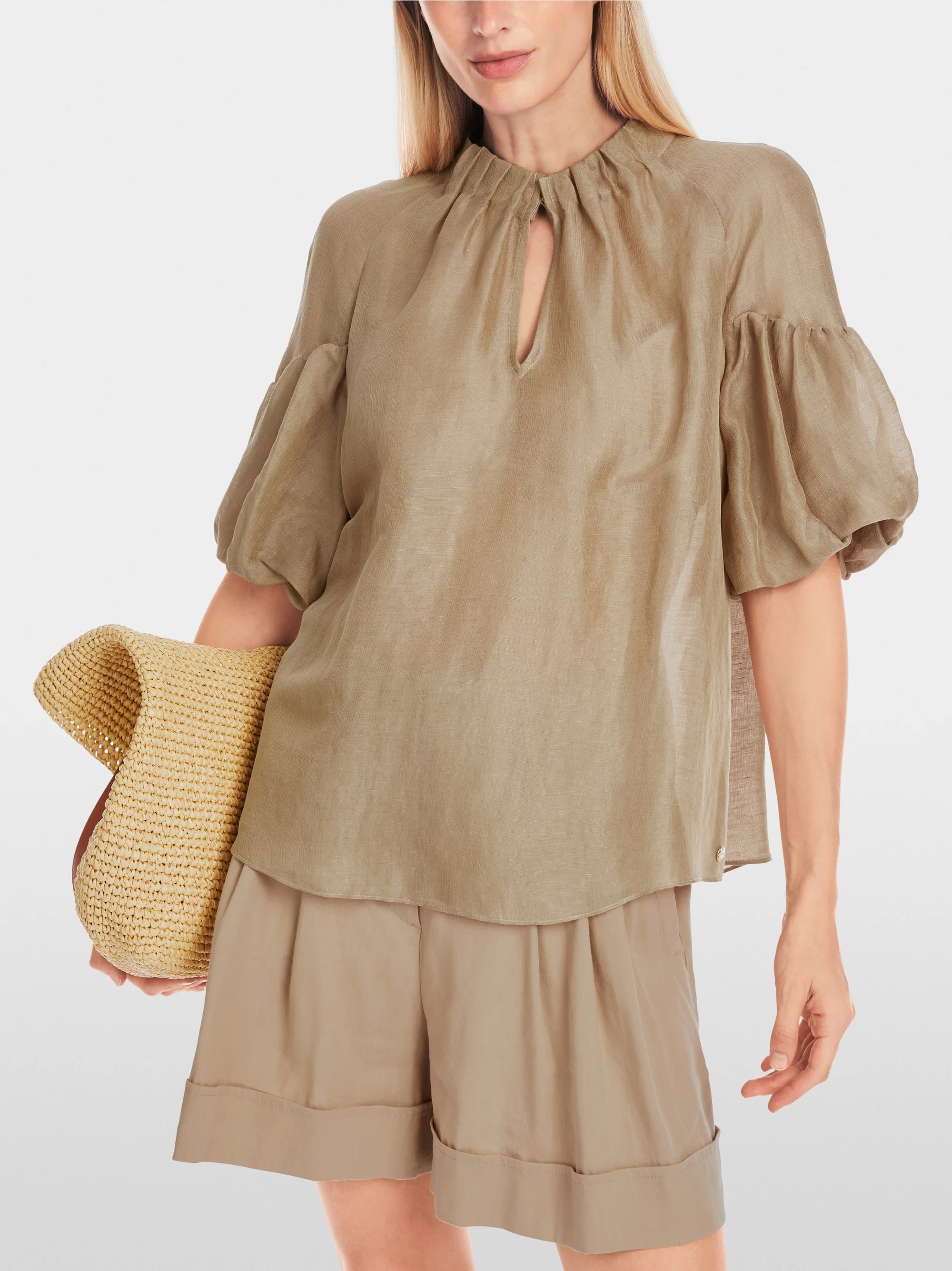 Marc-Cain Simple blouse with balloon sleeves