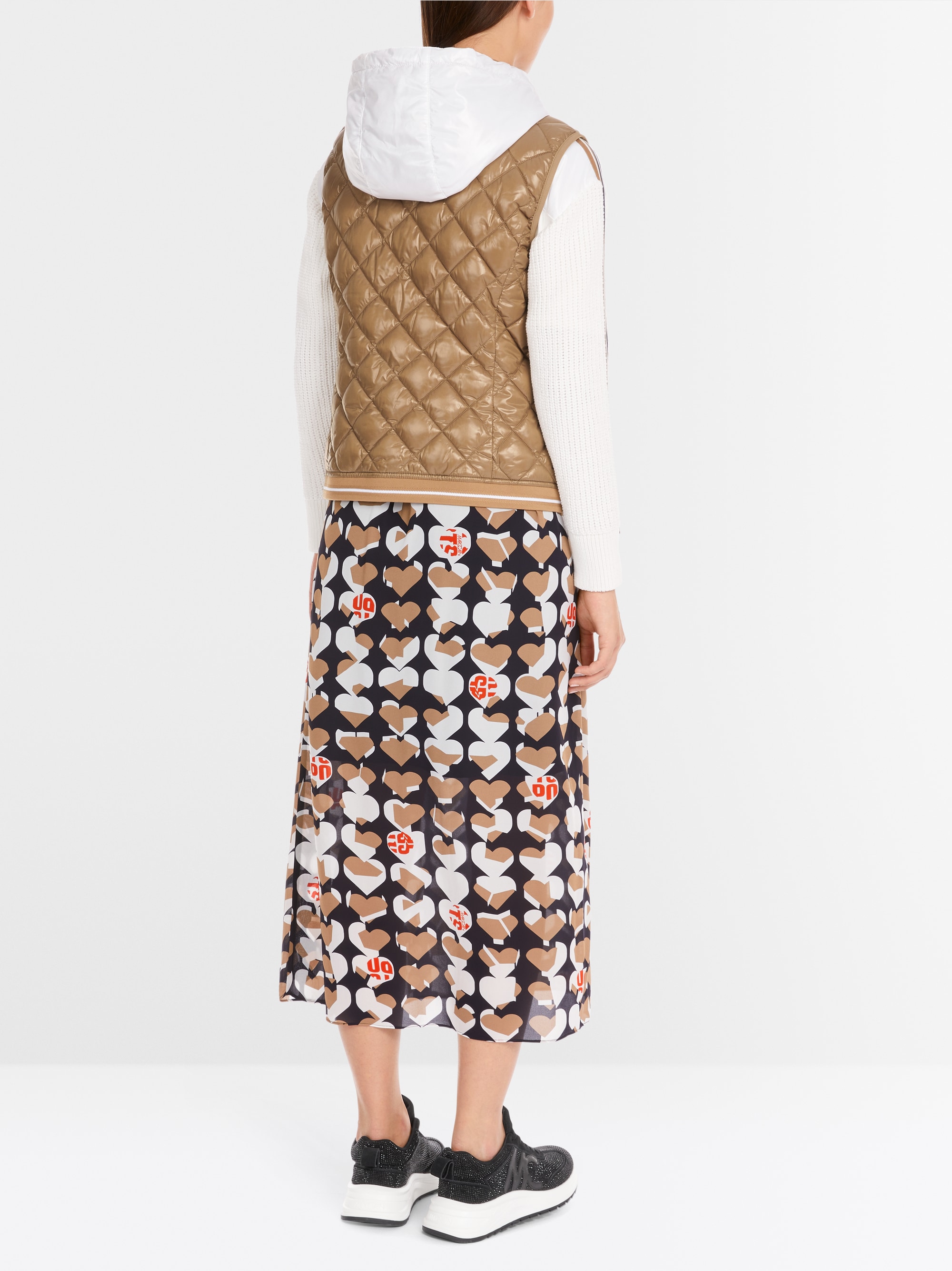 Marc-Cain Pufferweste – „Rethink Together“