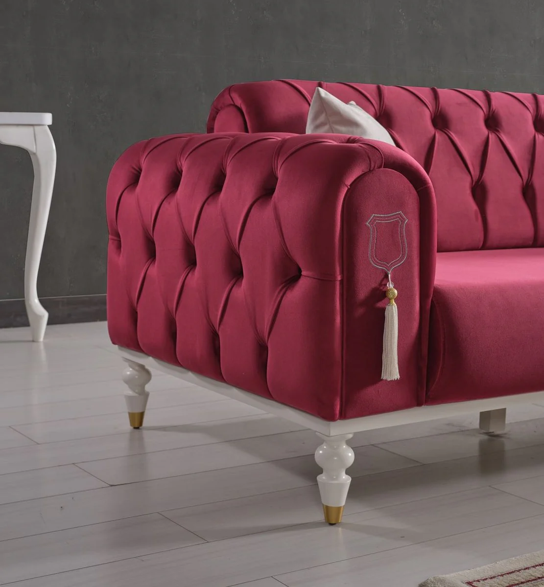 Luxury Chesterfield sofa bed red / white / gold 230 x 95 x H. 83 cm - Living room sofa with 3 cushions - Luxury living room furniture