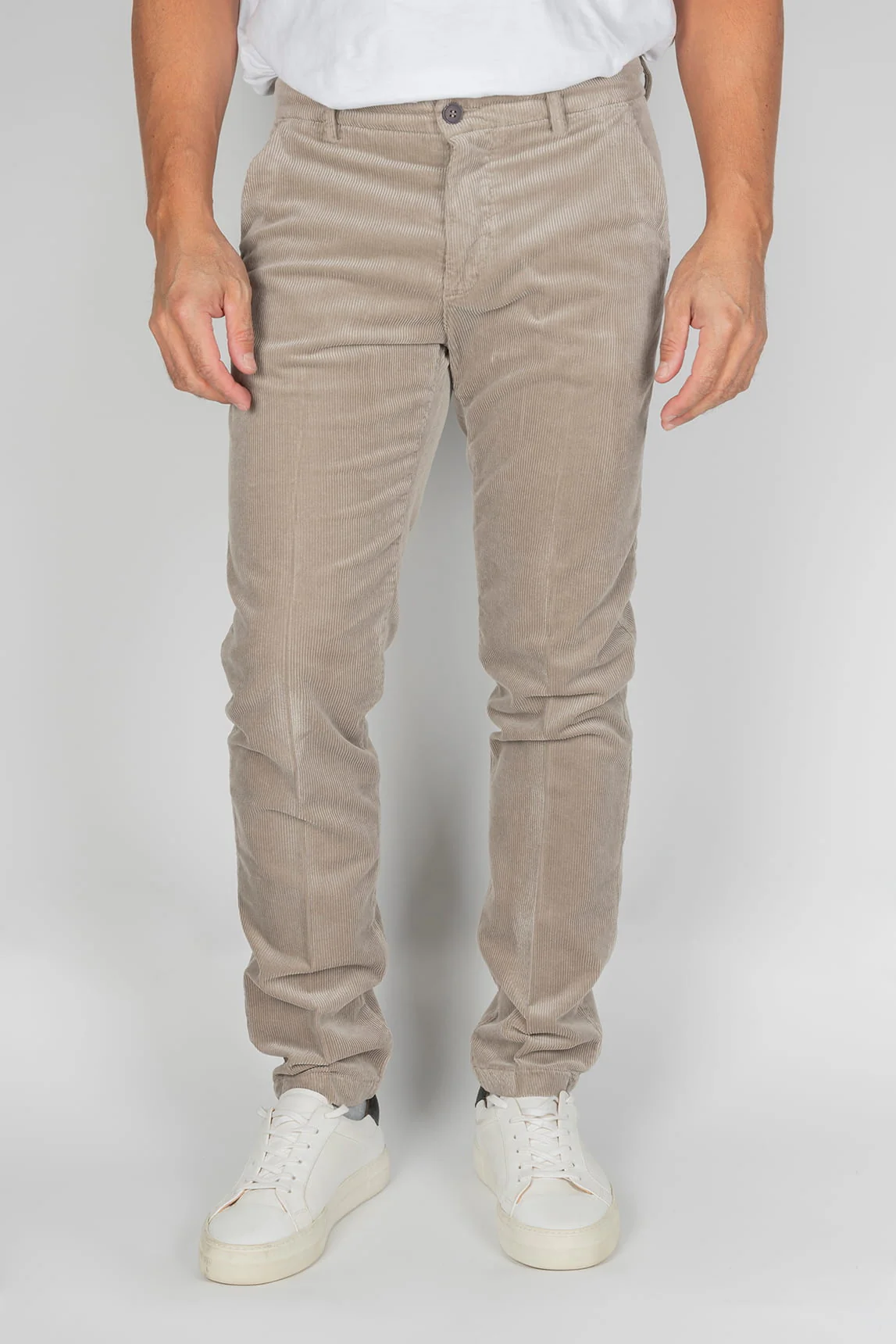 Sandfarbene Cordhose von Rivera-Spanien Paul Miranda