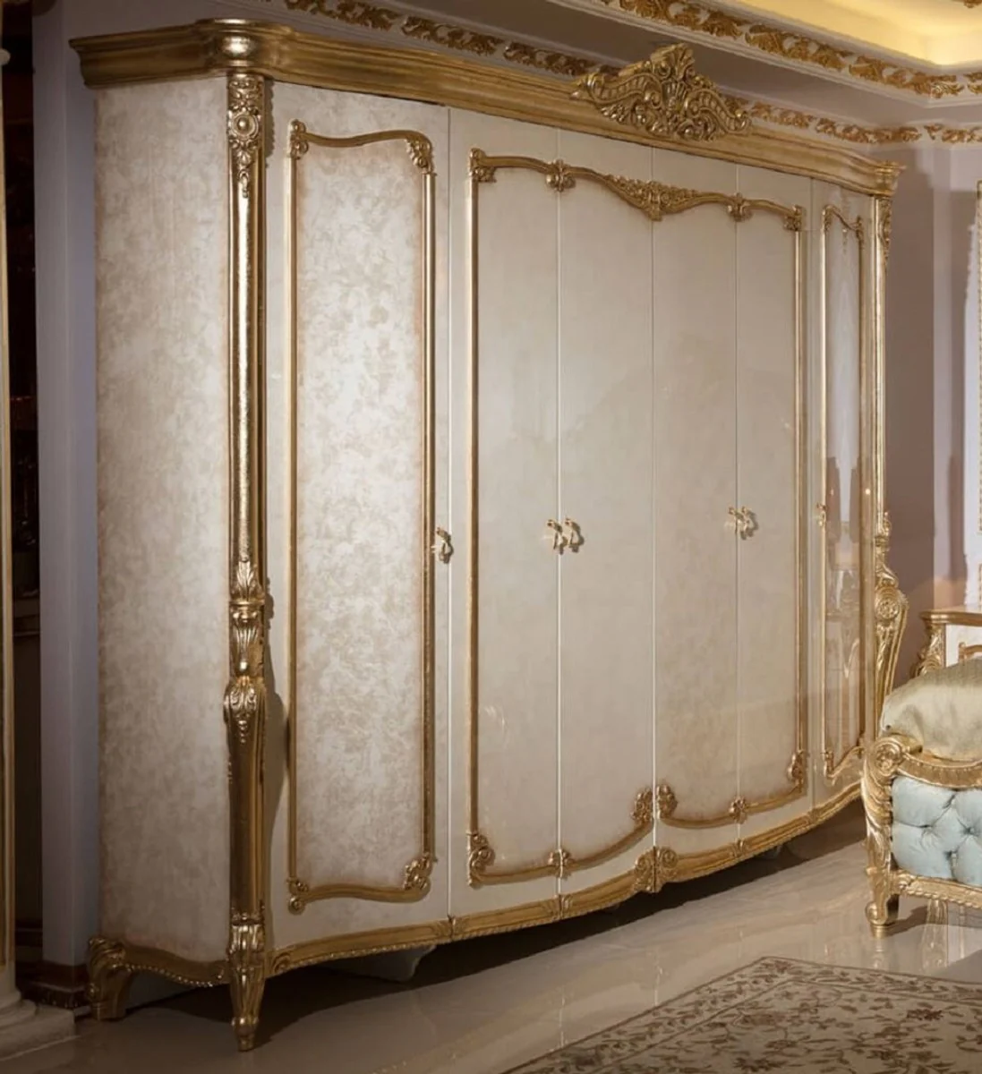 Luxury baroque bedroom wardrobe white / beige / gold - magnificent solid wood wardrobe in baroque style - baroque bedroom furniture - noble and magnificent