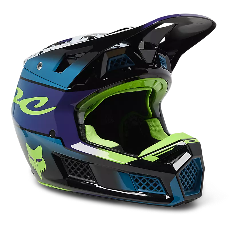 V3 RS Dkay Helm (2023)