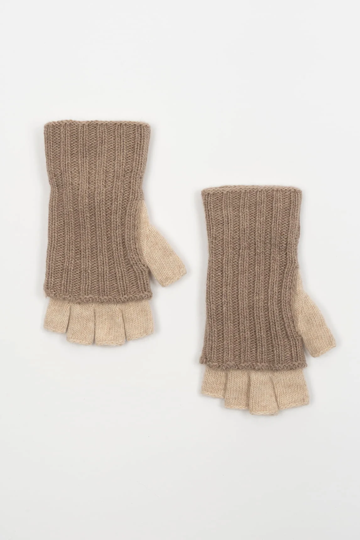 Rivera-Spain Beige und taupefarbene Lotte-Fäustlinge