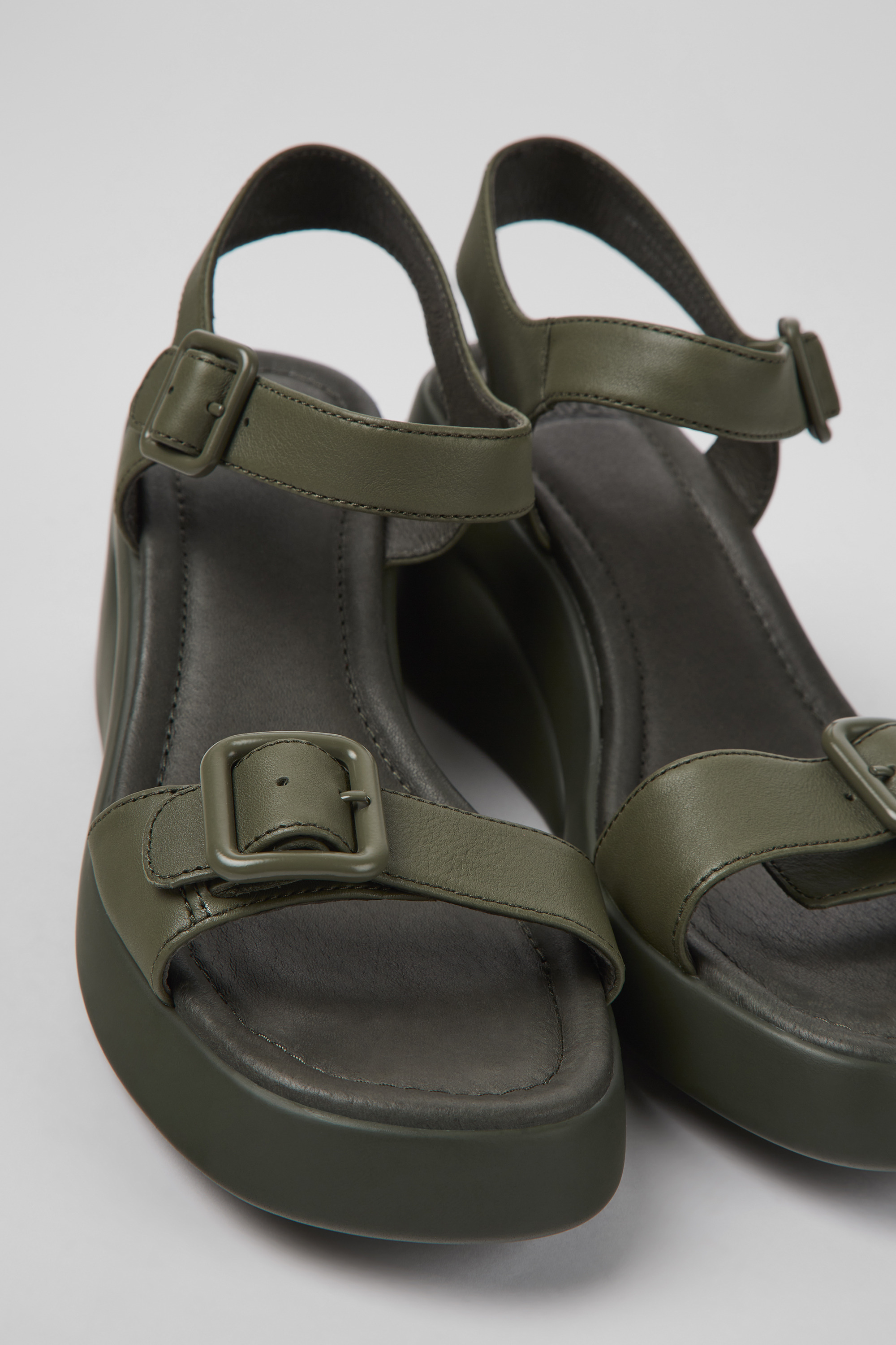 Kaah - Grüne Ledersandalen für Frauen