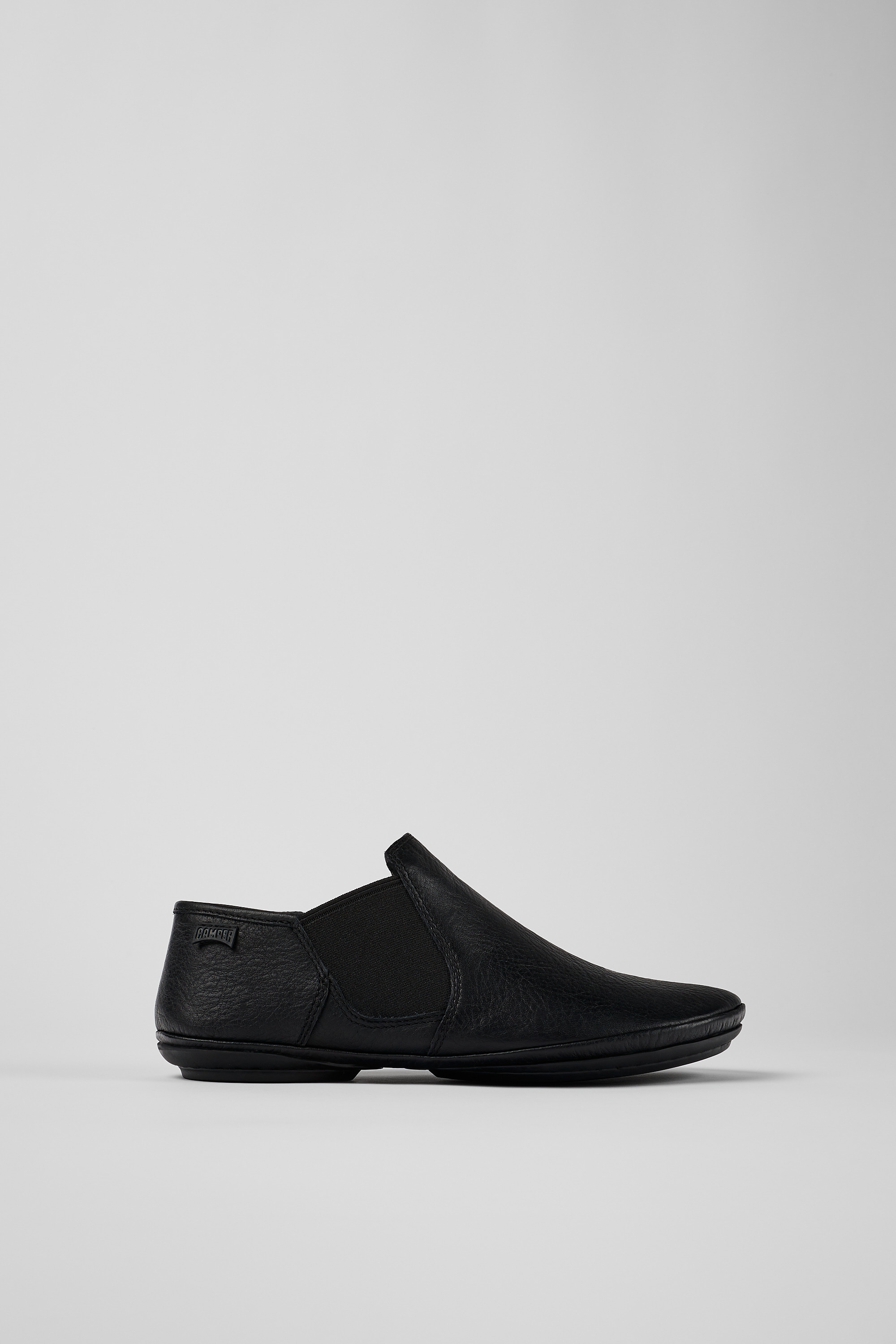 Rechts - Schwarze Knöchelstiefel für Damen