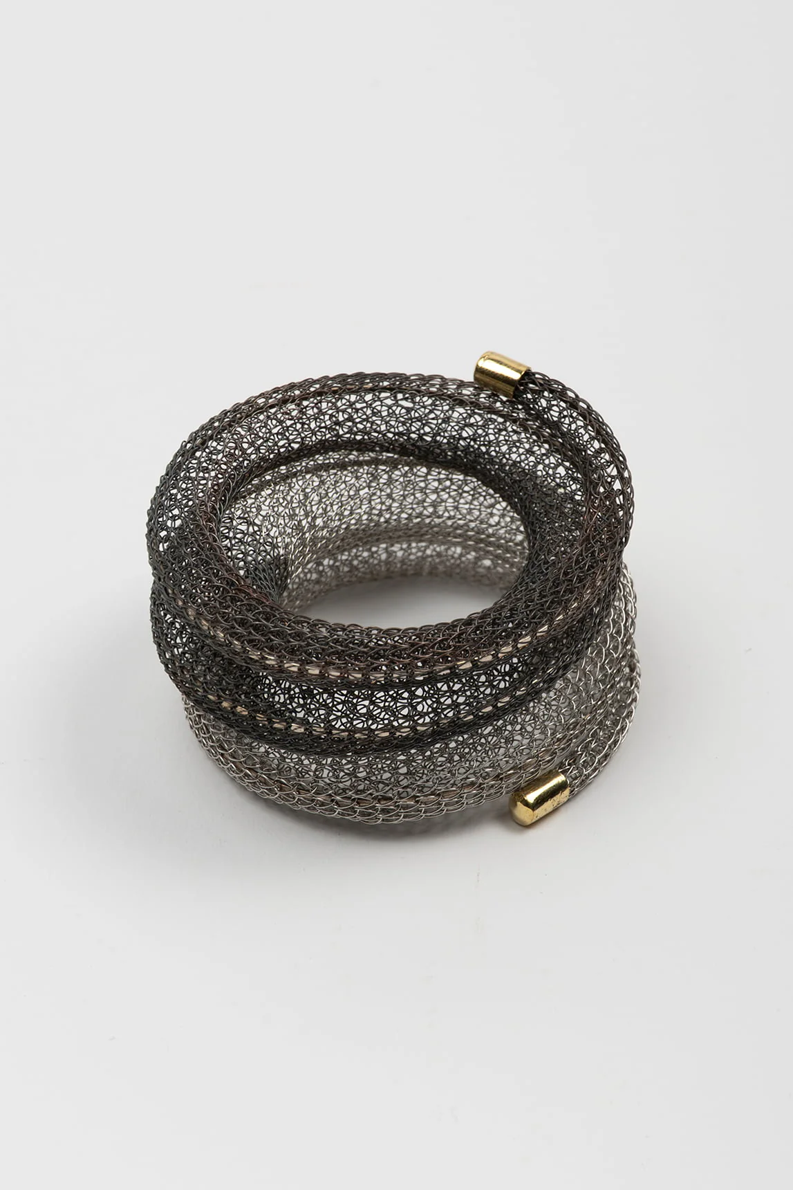 Rivera-Spanien Graues und silbernes Brunella-Armband