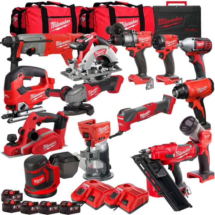 Milwaukee 18V 14 Stück Power Tool Kit mit 5 x 5.0Ah Batterien T4TM-50