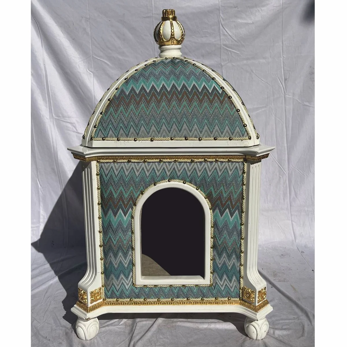 Pompöös by Baroque cat house green / white / gold - designed by Harald Glööckler