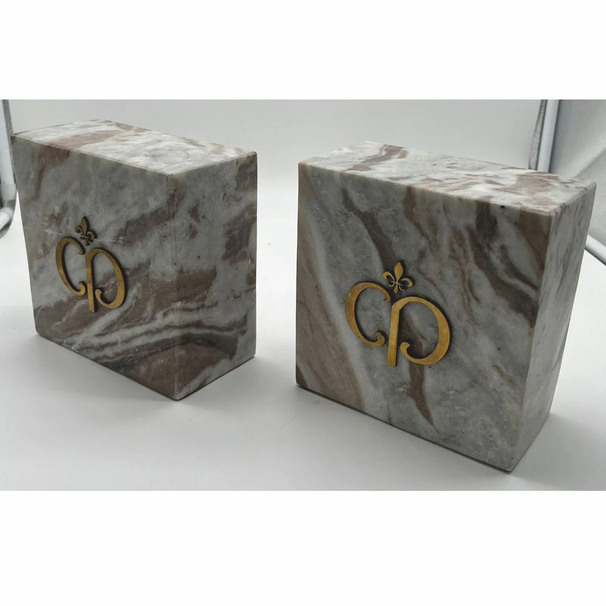 Luxury marble decorative bookends set grey-brown / gold