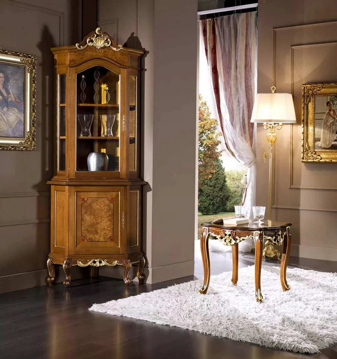 Luxury Baroque display cabinet brown / gold - Handcrafted solid wood display cabinet with 2 doors - Magnificent Baroque furniture - Luxury quality - Made in Italy