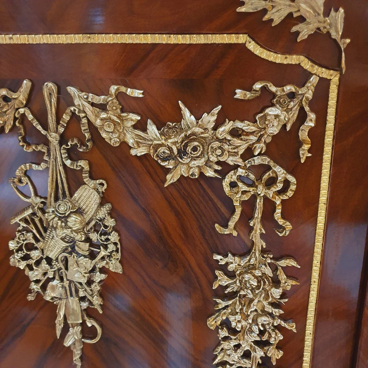 Baroque chest of drawers with side glass brown / gold 145 cm - furniture cabinet sideboard