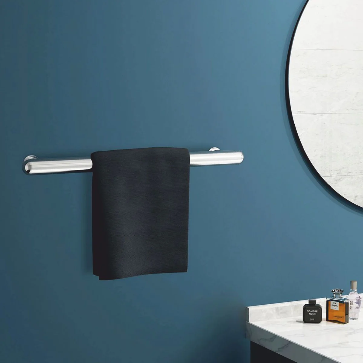 Luxury Bathroom Towel Warmer Silver Shiny 58 cm - Bathroom Accessories