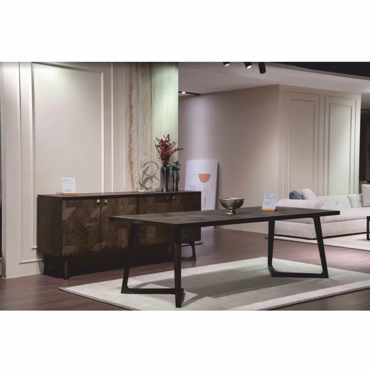 Luxury Dining Room Set Brown / Cream - 1 Dining Table and 6 Dining Chairs - Luxury Furniture